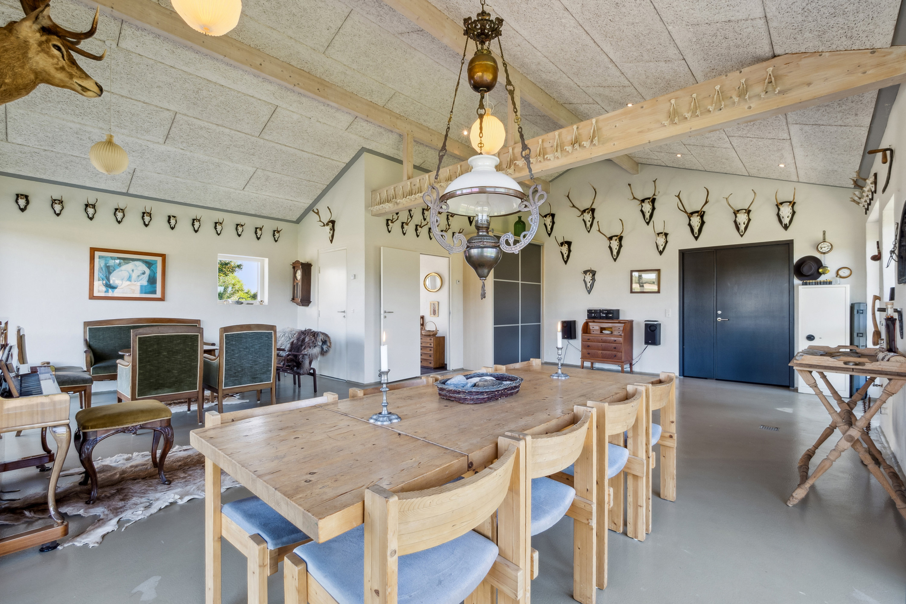 Fremhævet  billede i fuldskærmstilstand. Billede af Ravnholtvej 5, Knudstrup, 8620 Kjellerup