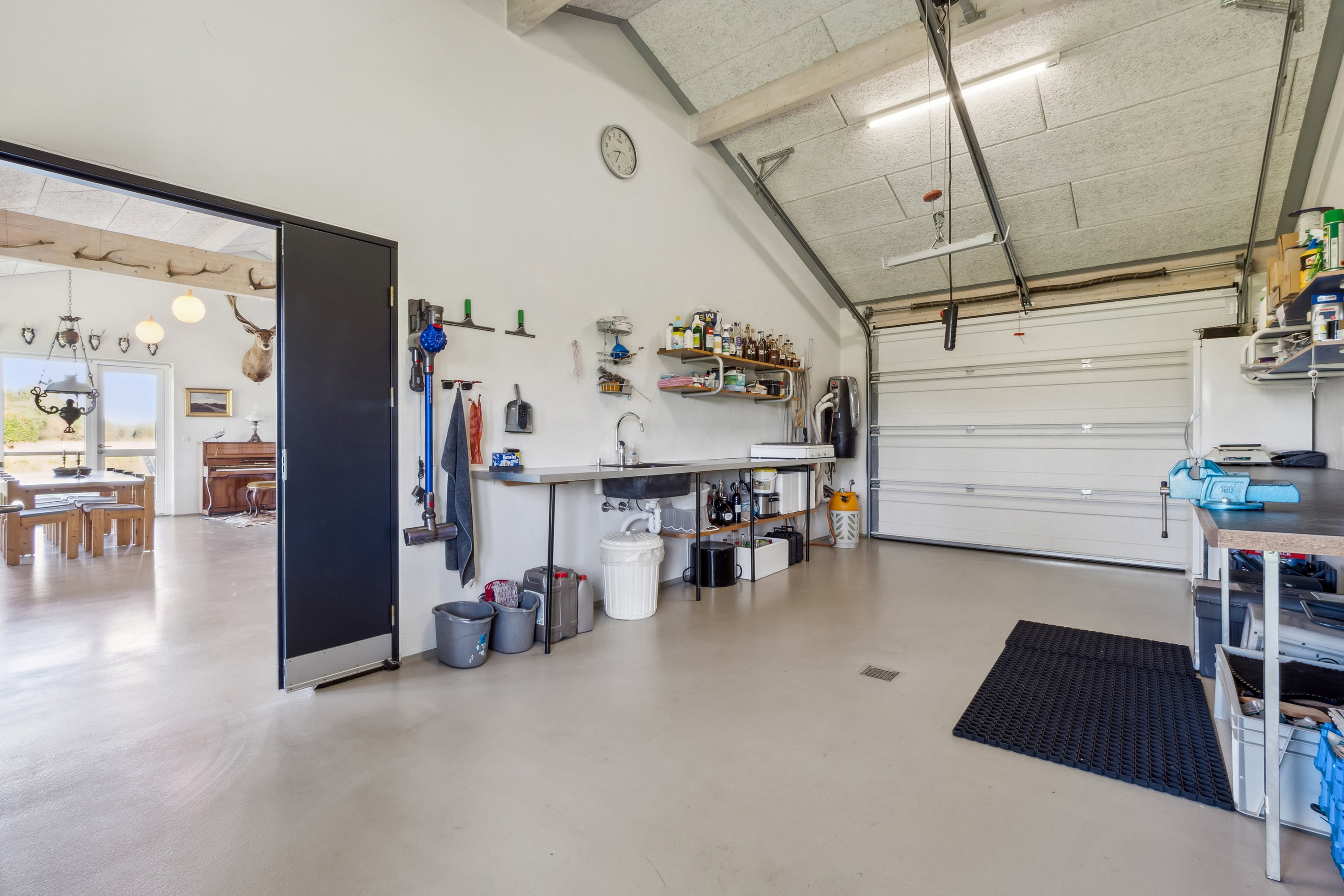 Fremhævet  billede i fuldskærmstilstand. Billede af Ravnholtvej 5, Knudstrup, 8620 Kjellerup