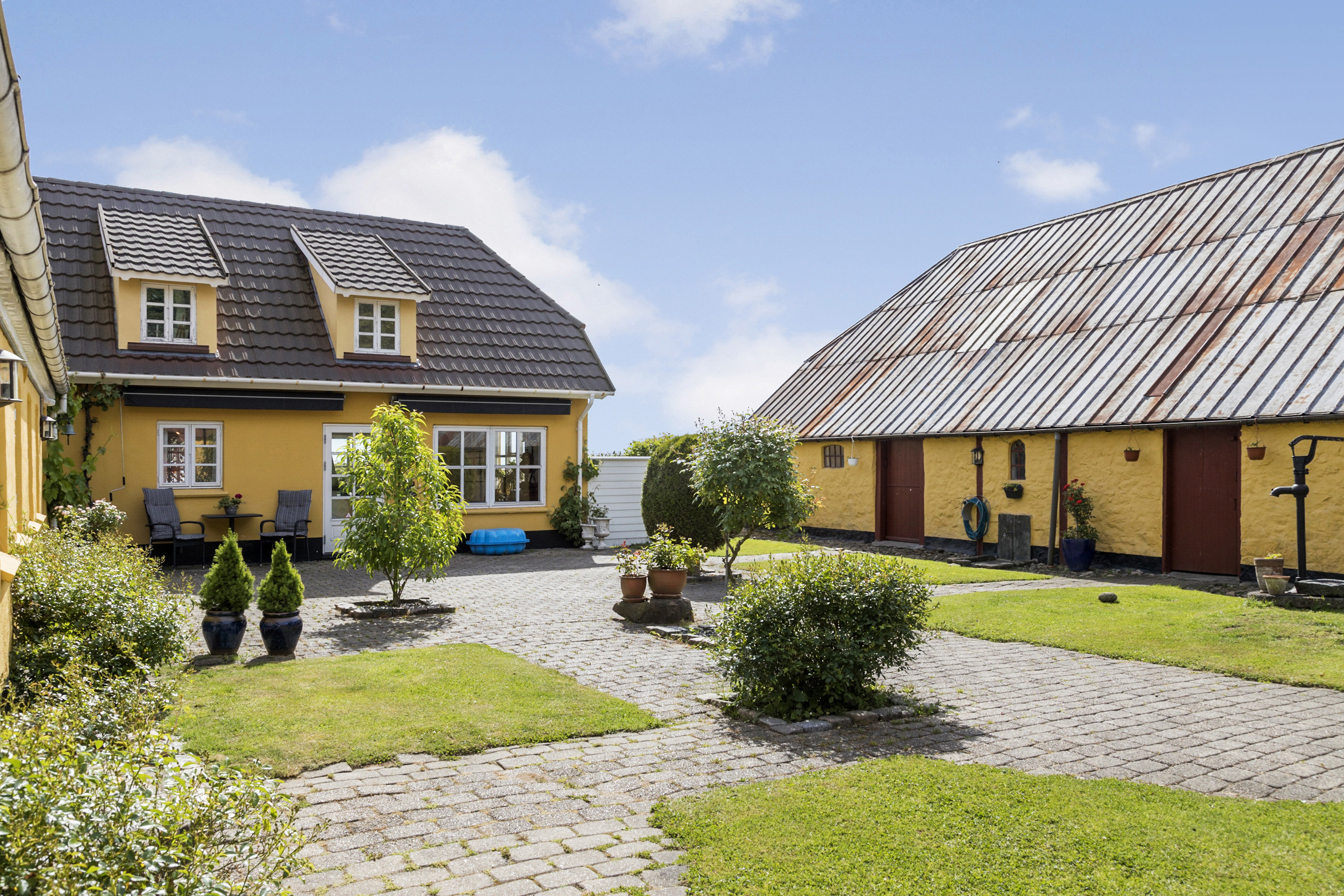 Fremhævet  billede i fuldskærmstilstand. Billede af Krattetvej 5, 9300 Sæby