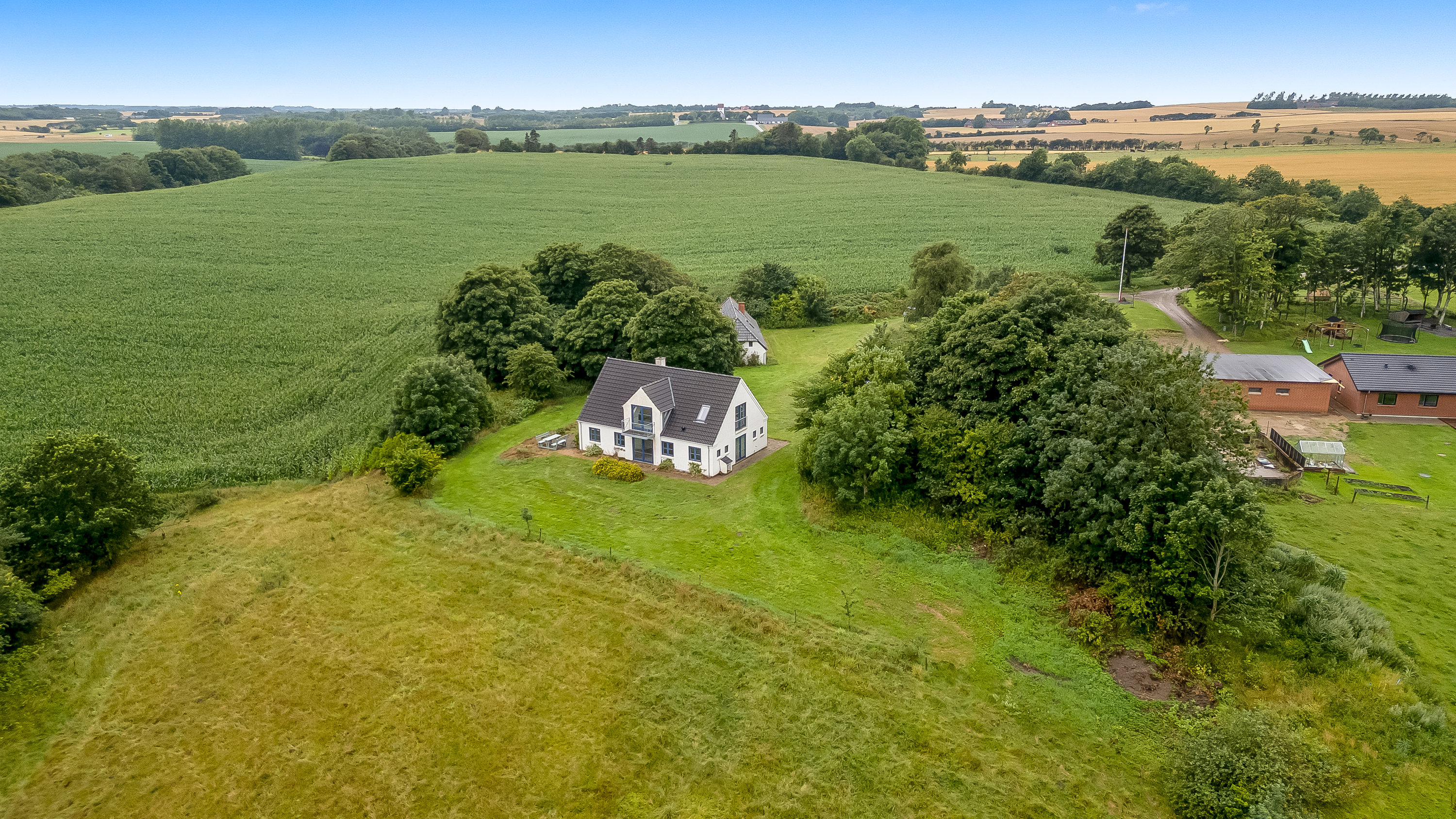 Miniaturebillede 1: luftfoto. Billede af Holstebrovej 27, Handbjerg, 7830 Vinderup