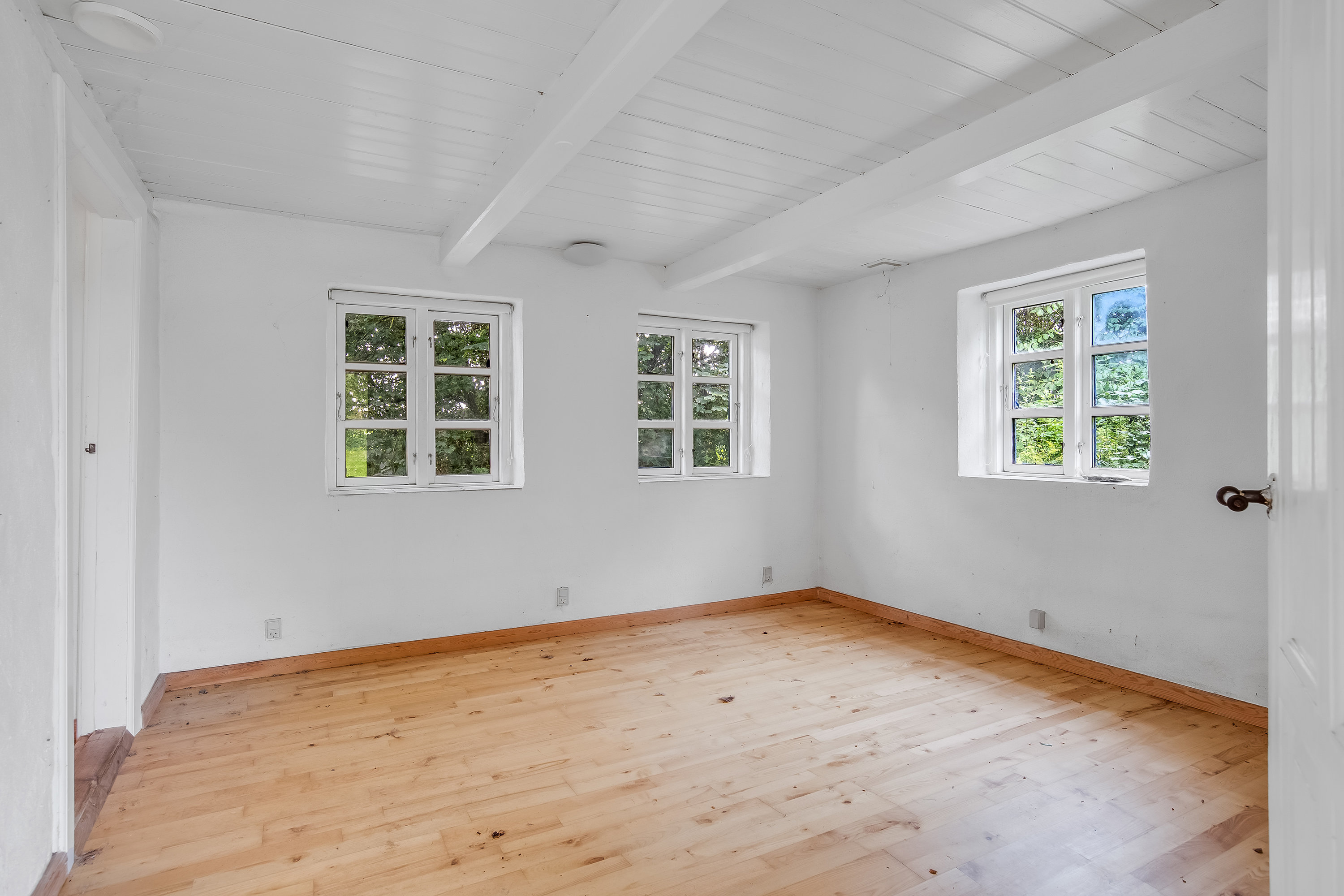 Fremhævet udhus billede i fuldskærmstilstand. Billede af Holstebrovej 27, Handbjerg, 7830 Vinderup