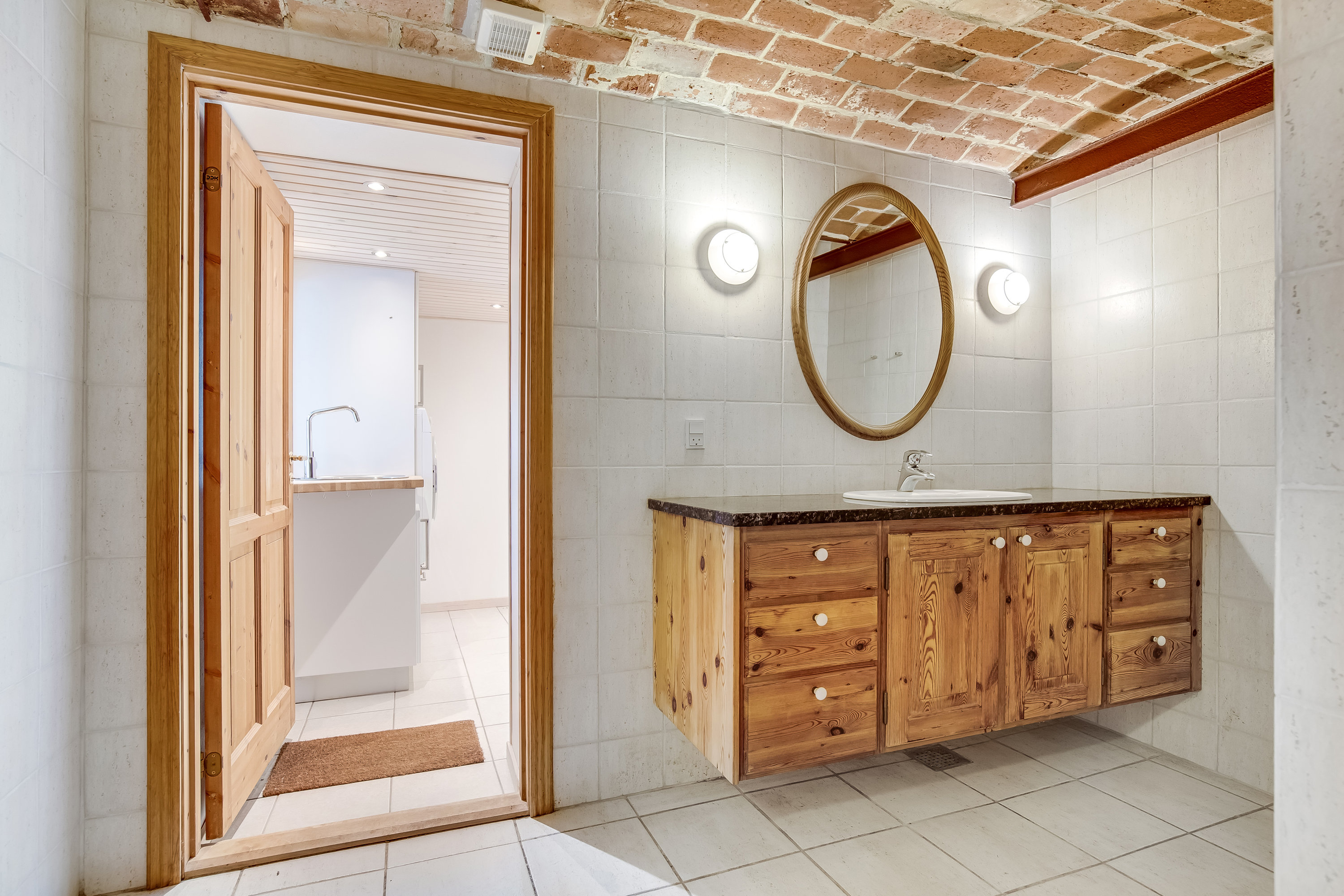 Fremhævet badeværelse billede i fuldskærmstilstand. Billede af Kirkevej 44, Handbjerg, 7830 Vinderup