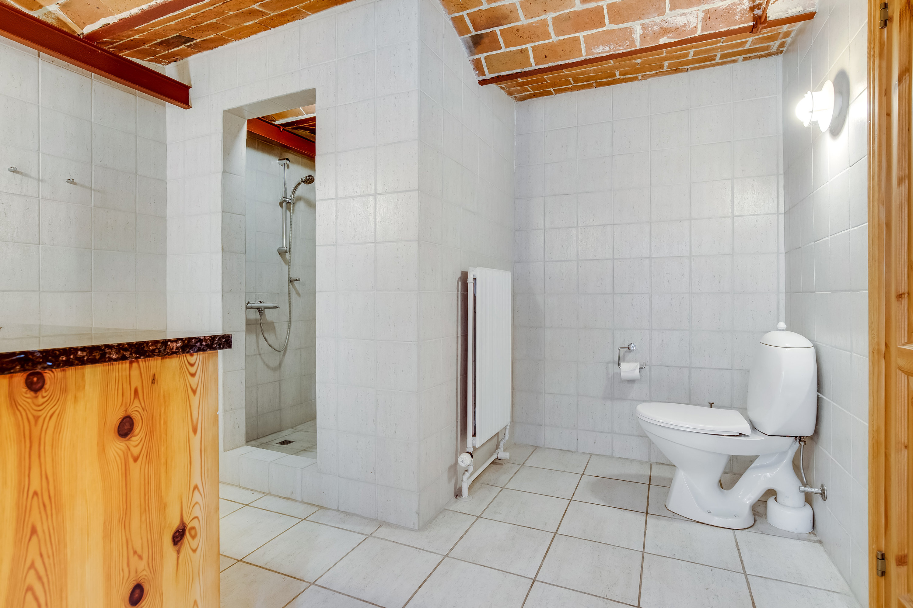 Fremhævet badeværelse billede i fuldskærmstilstand. Billede af Kirkevej 44, Handbjerg, 7830 Vinderup