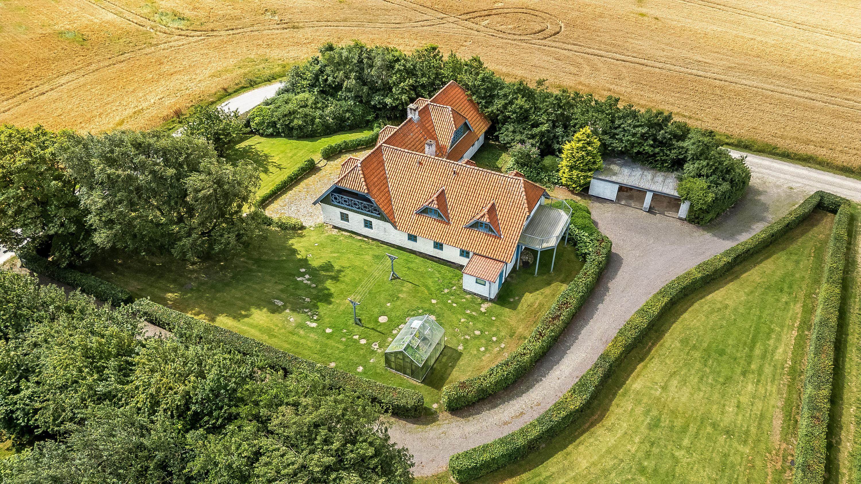 Fremhævet luftfoto billede i fuldskærmstilstand. Billede af Kirkevej 44, Handbjerg, 7830 Vinderup