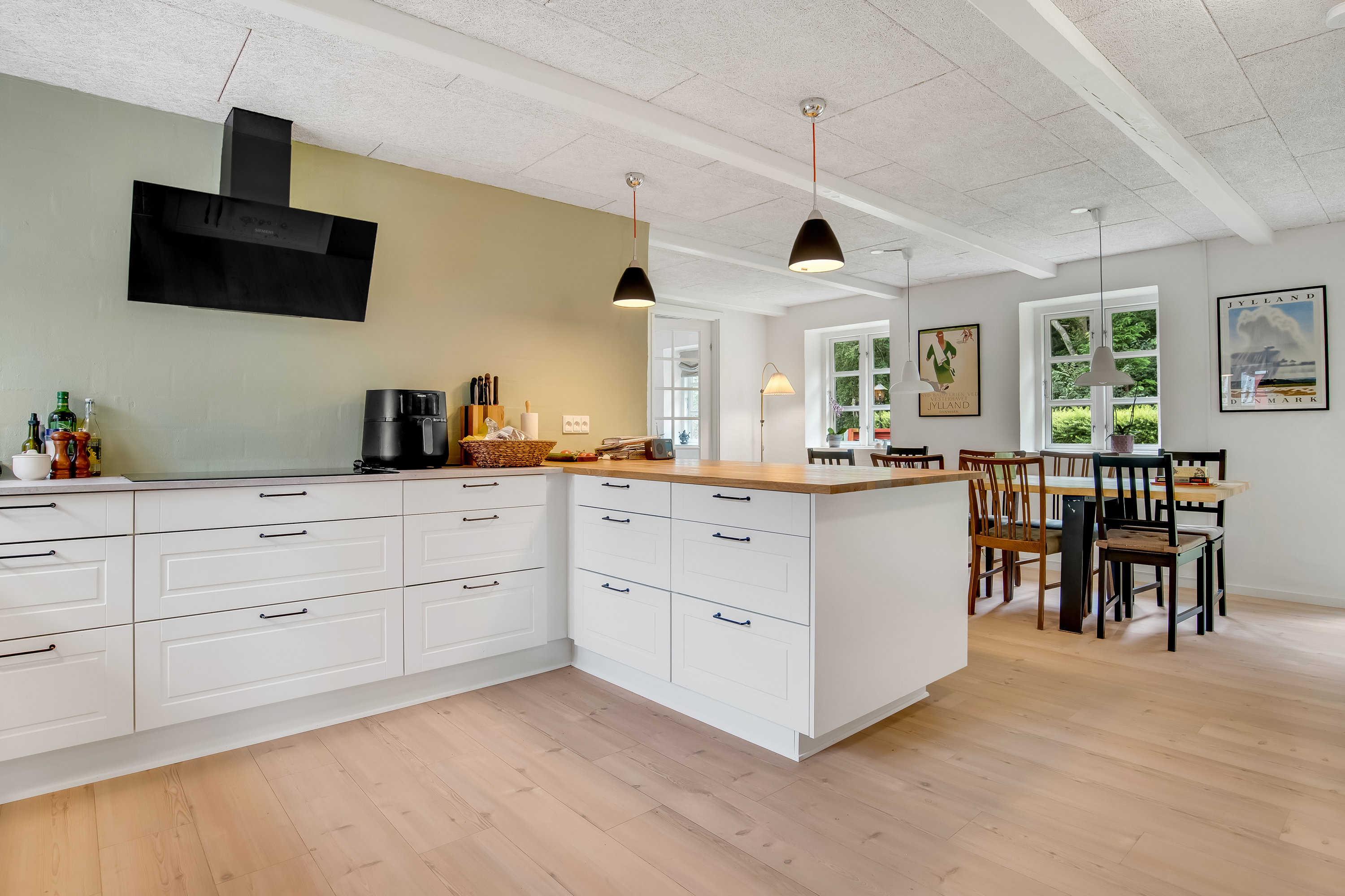 Fremhævet andet billede i fuldskærmstilstand. Billede af Agerfeldvej 17, 7550 Sørvad