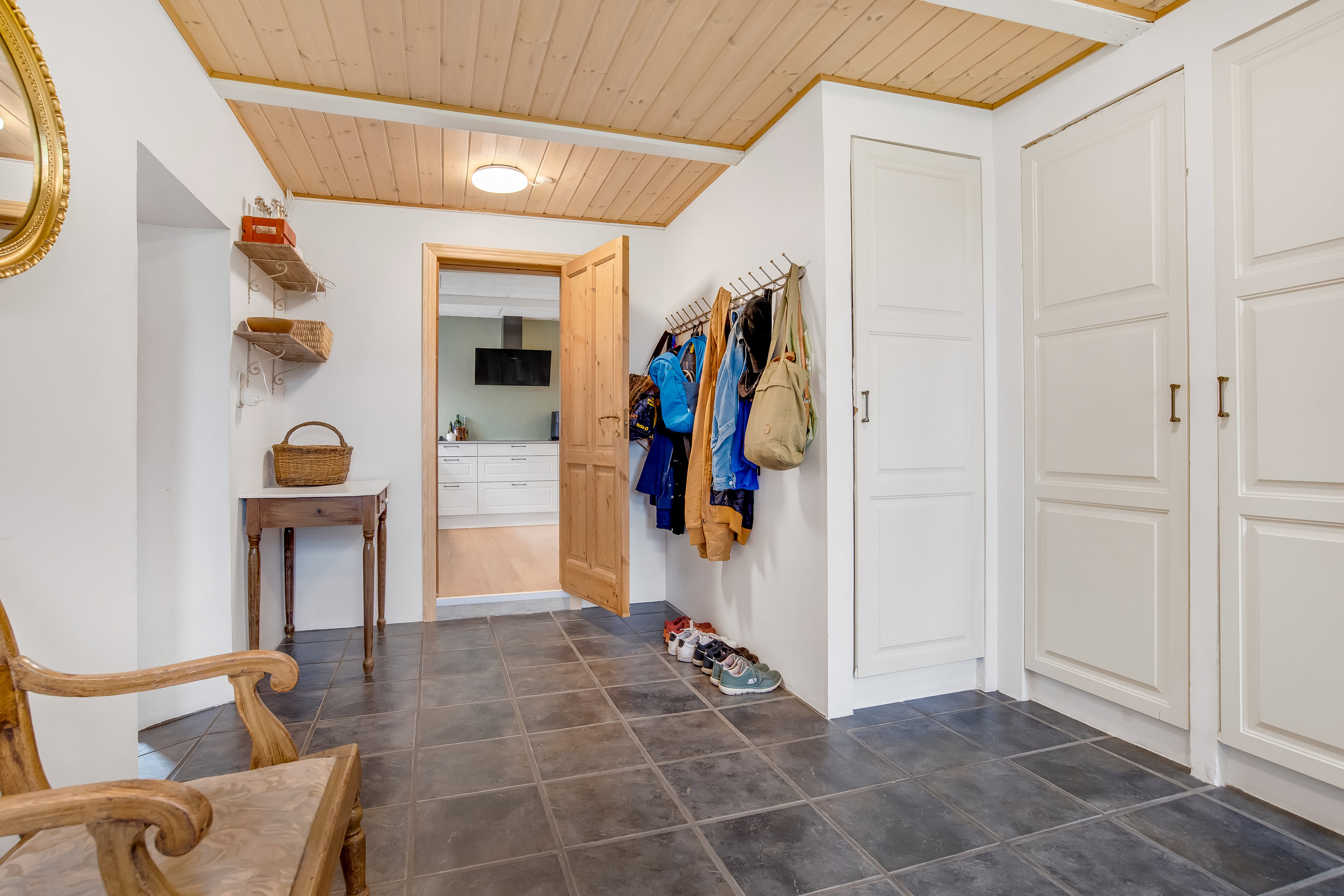 Fremhævet baggang billede i fuldskærmstilstand. Billede af Agerfeldvej 17, 7550 Sørvad