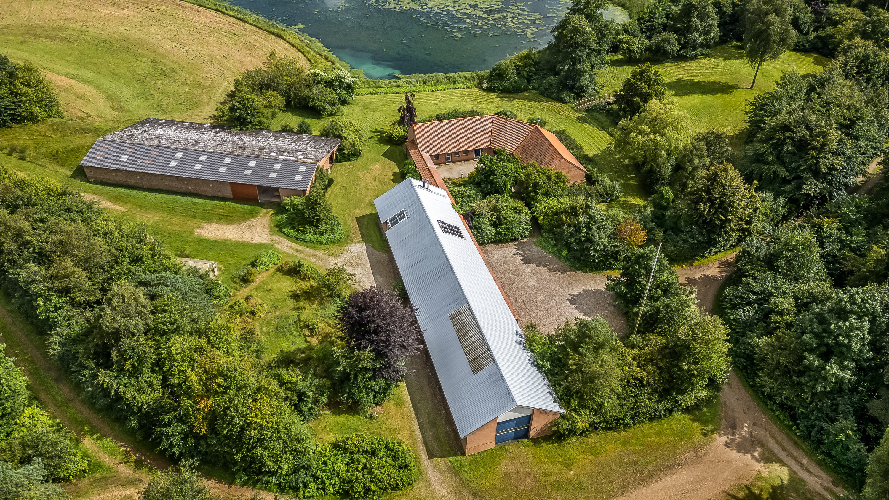 Fremhævet luftfoto billede i fuldskærmstilstand. Billede af Bjergbyvej 12, Bjergby, 7830 Vinderup