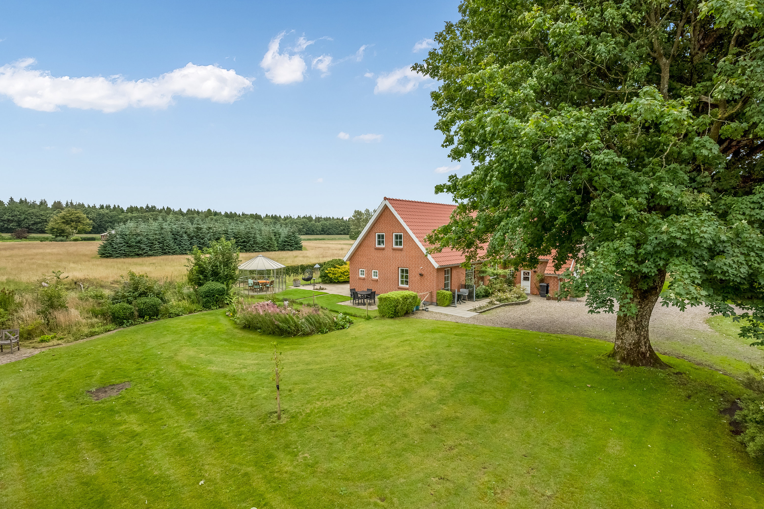 Fremhævet ejendommen billede i fuldskærmstilstand. Billede af Tinkerdalsvej 3, Skave, 7500 Holstebro