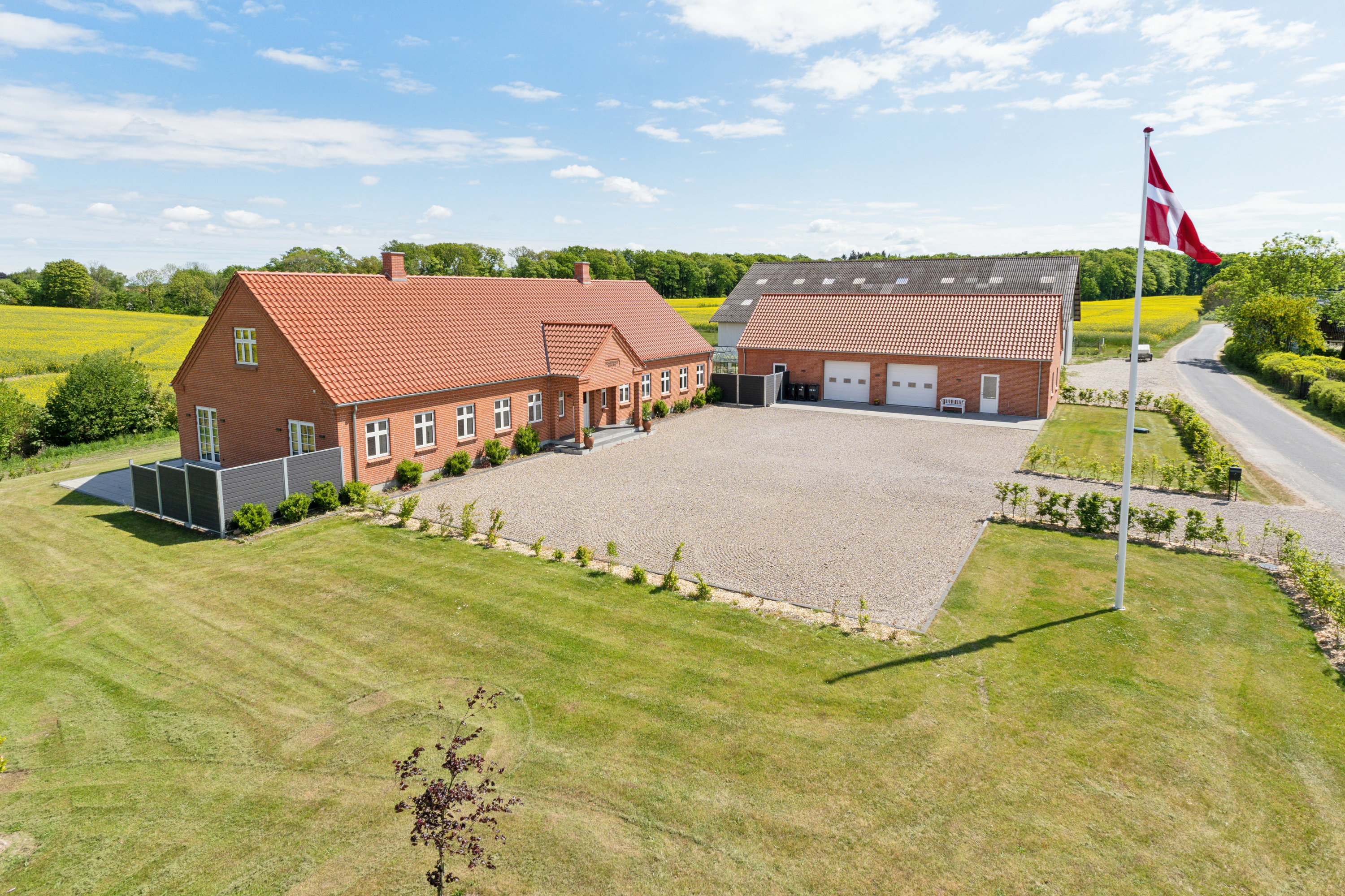 Fremhævet  billede i fuldskærmstilstand. Billede af Bøgildshøjvej 10, Fangel, 5260 Odense S