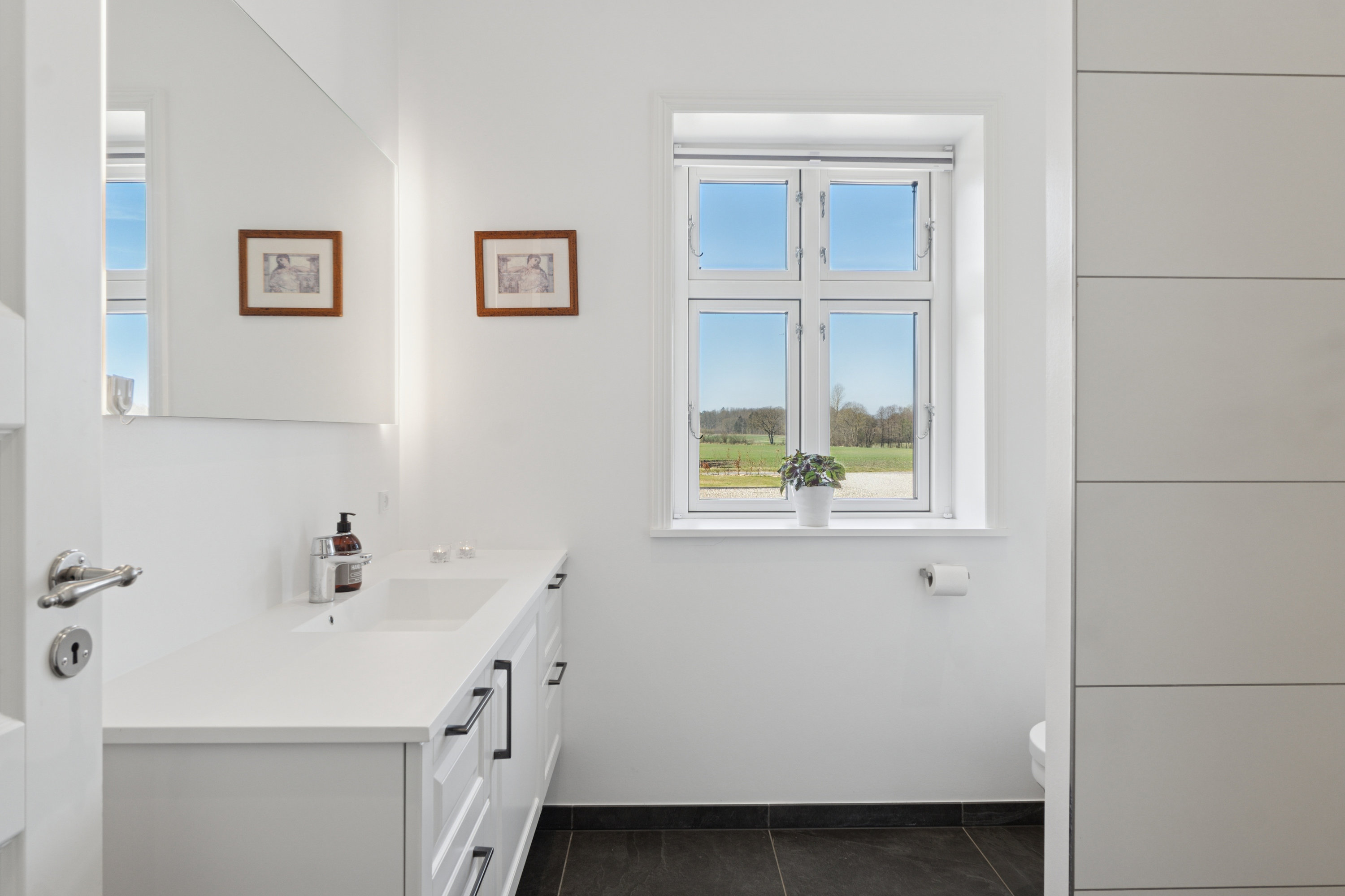 Fremhævet  billede i fuldskærmstilstand. Billede af Bøgildshøjvej 10, Fangel, 5260 Odense S