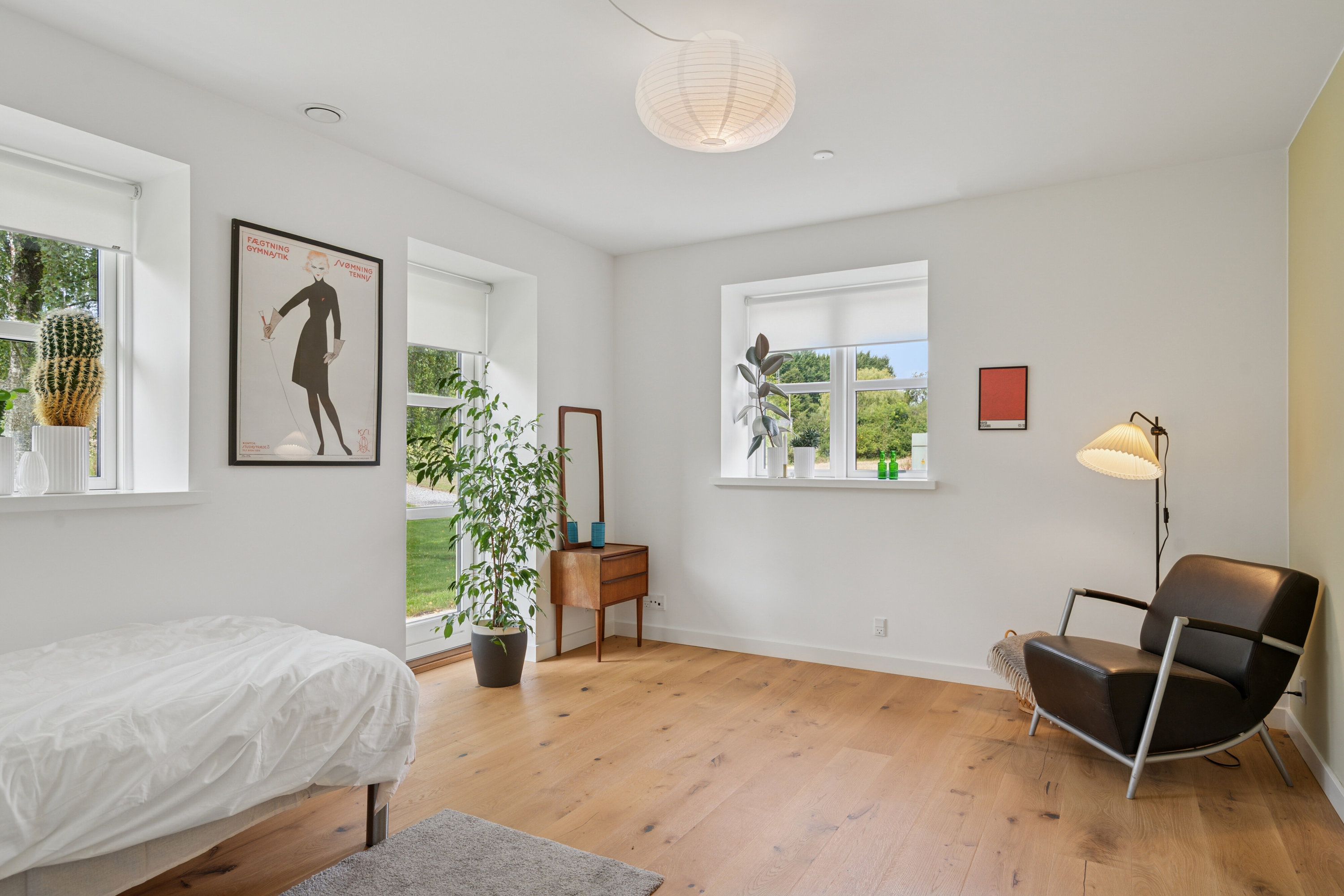 Fremhævet soveværelse billede i fuldskærmstilstand. Billede af Vædehave 18 (en del) og Vædehave 16, 5462 Morud