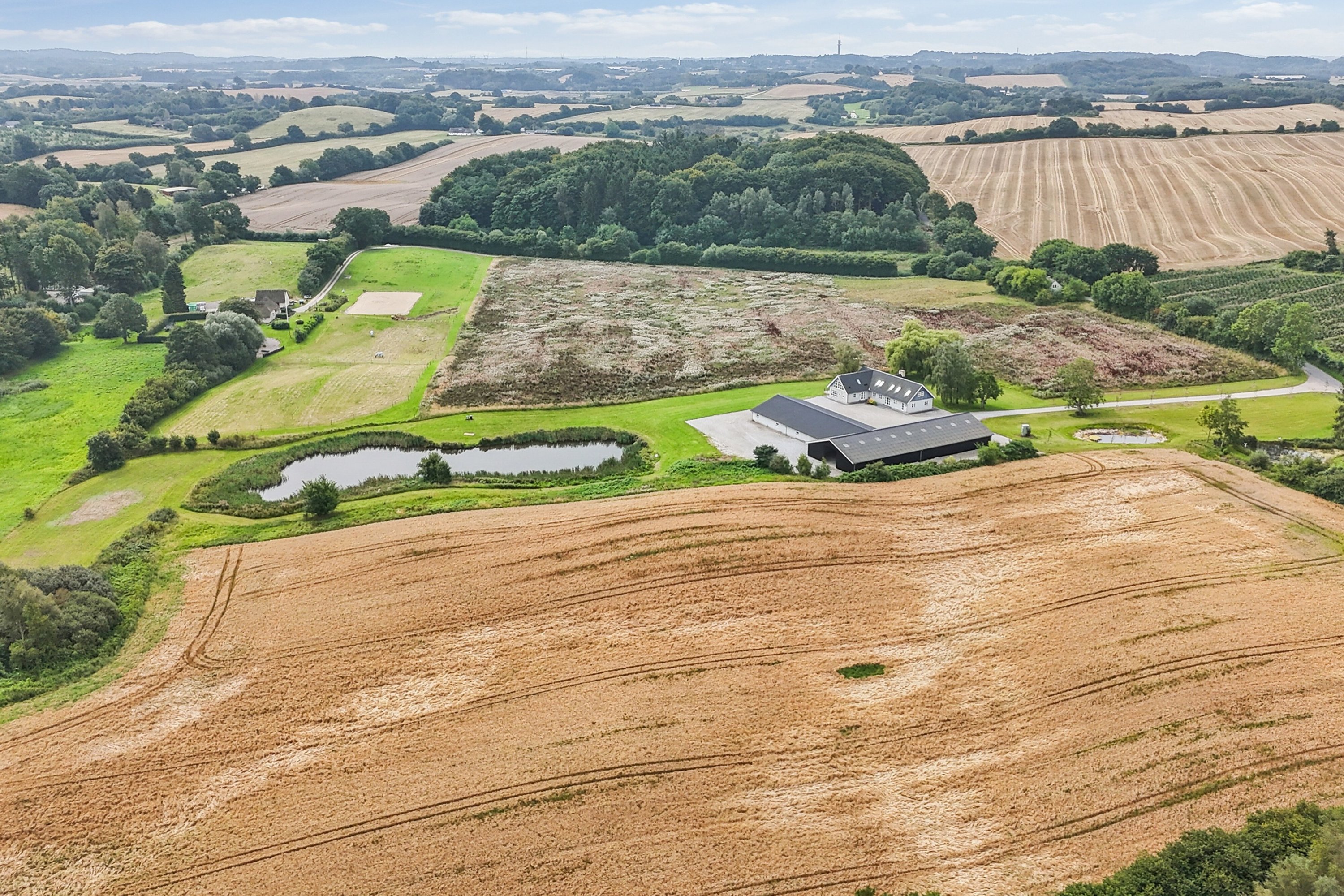 Fremhævet luftfoto billede i fuldskærmstilstand. Billede af Vædehave 18 (en del) og Vædehave 16, 5462 Morud