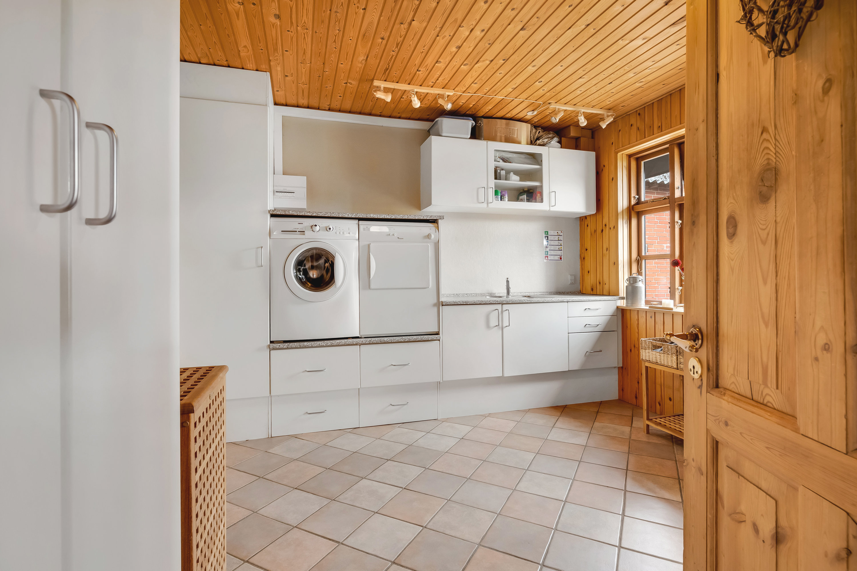 Fremhævet køkken billede i fuldskærmstilstand. Billede af Karupvej 59, Fårbæk, 7470 Karup J