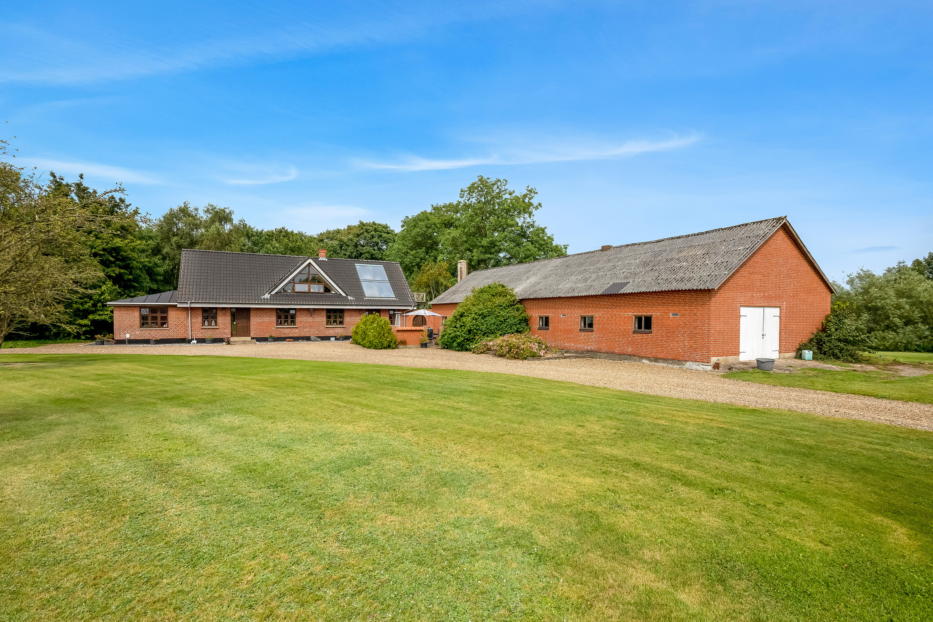 Miniaturebillede 1: ejendommen. Billede af Karupvej 59, Fårbæk, 7470 Karup J