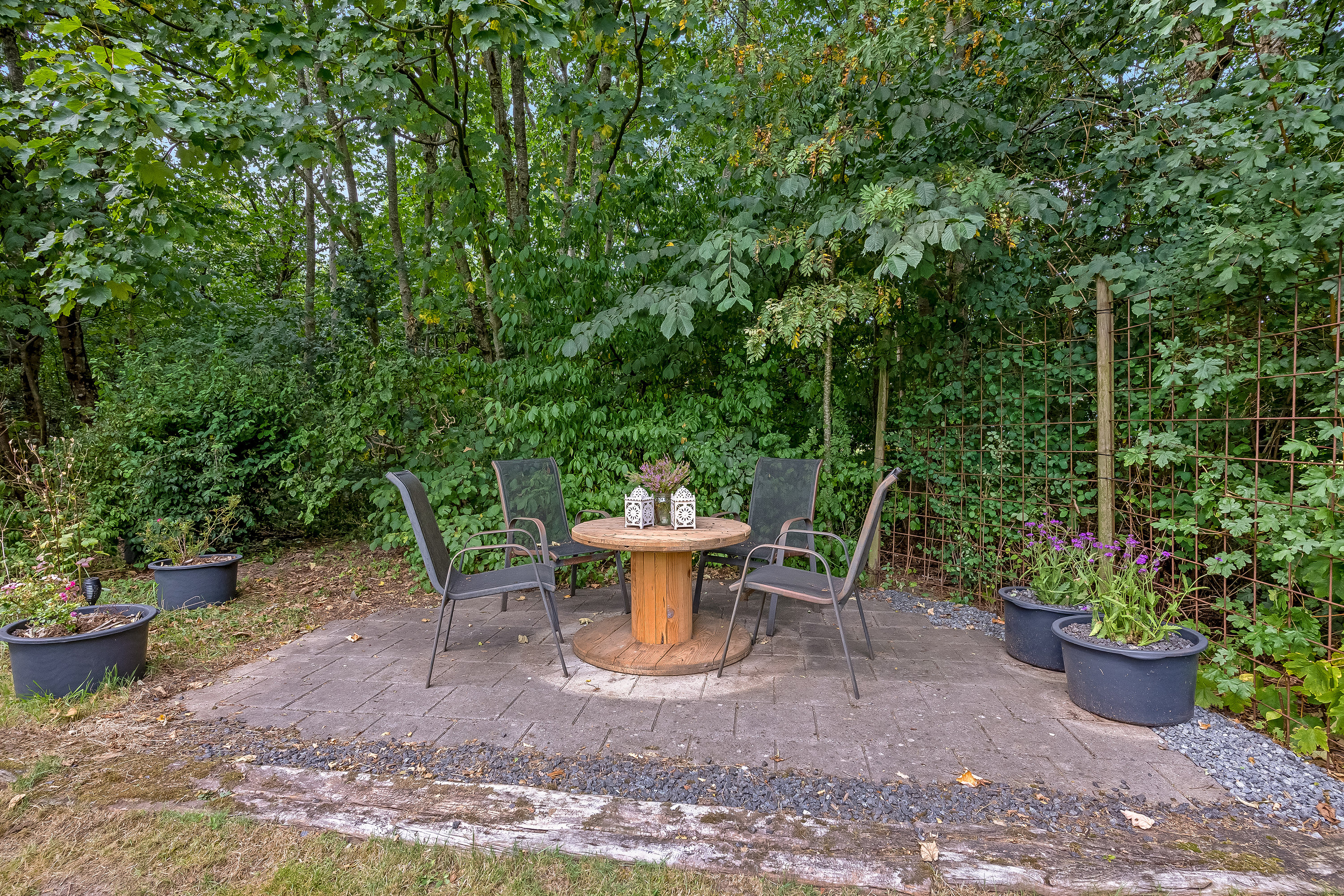 Fremhævet terrasse billede i fuldskærmstilstand. Billede af Karupvej 59, Fårbæk, 7470 Karup J