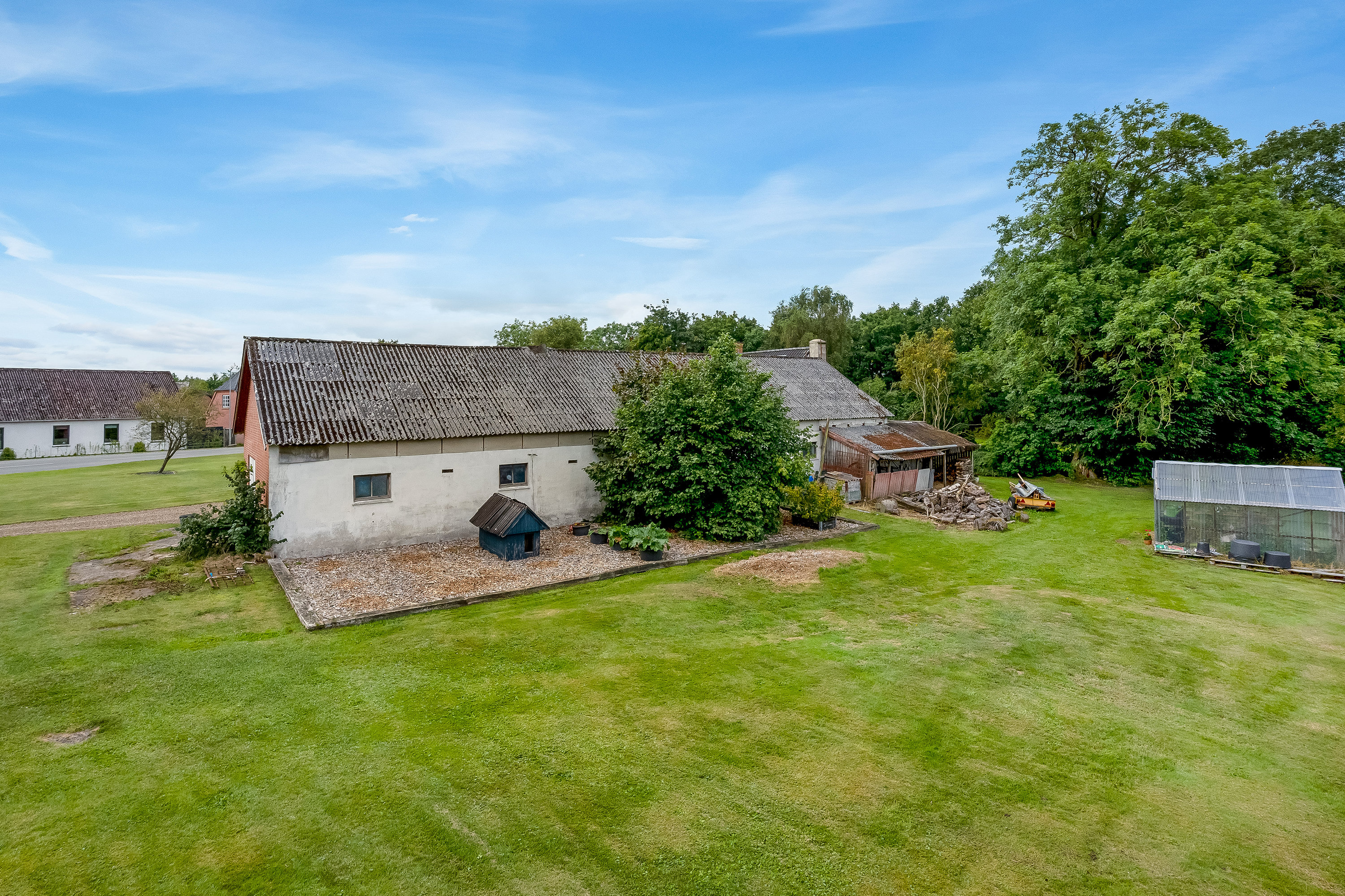 Fremhævet stald billede i fuldskærmstilstand. Billede af Karupvej 59, Fårbæk, 7470 Karup J