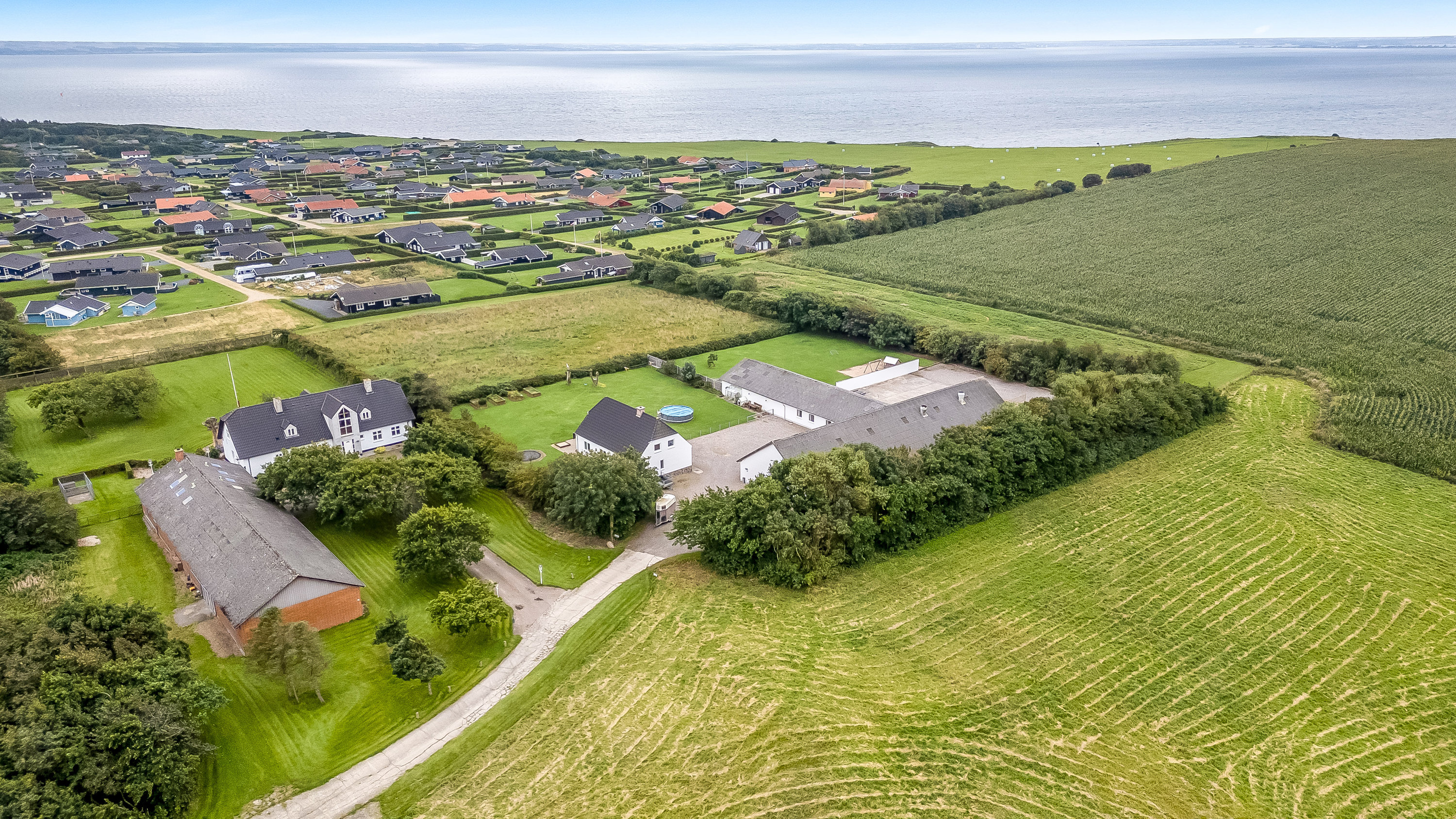 Fremhævet luftfoto billede i fuldskærmstilstand. Billede af Ejsingholmvej 27, Ejsingholm, 7830 Vinderup