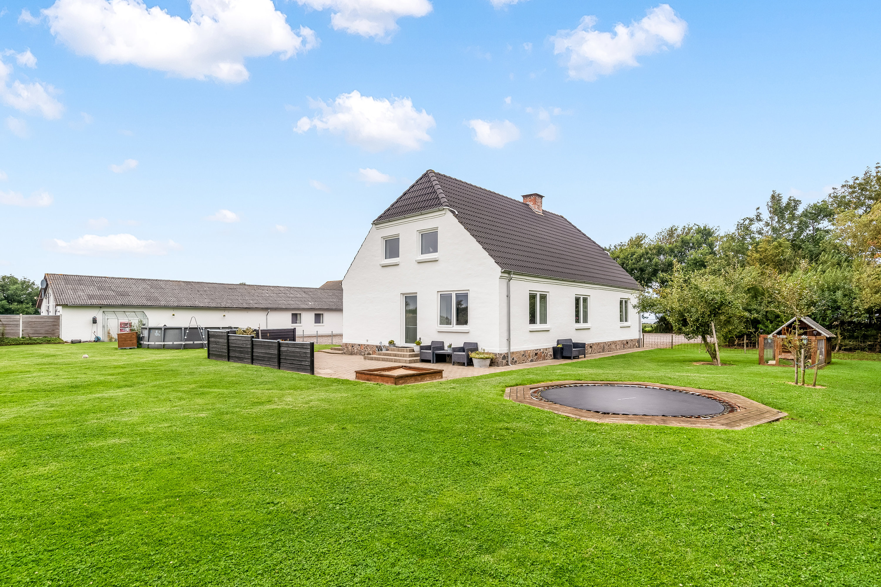 Fremhævet ejendommen billede i fuldskærmstilstand. Billede af Ejsingholmvej 27, Ejsingholm, 7830 Vinderup