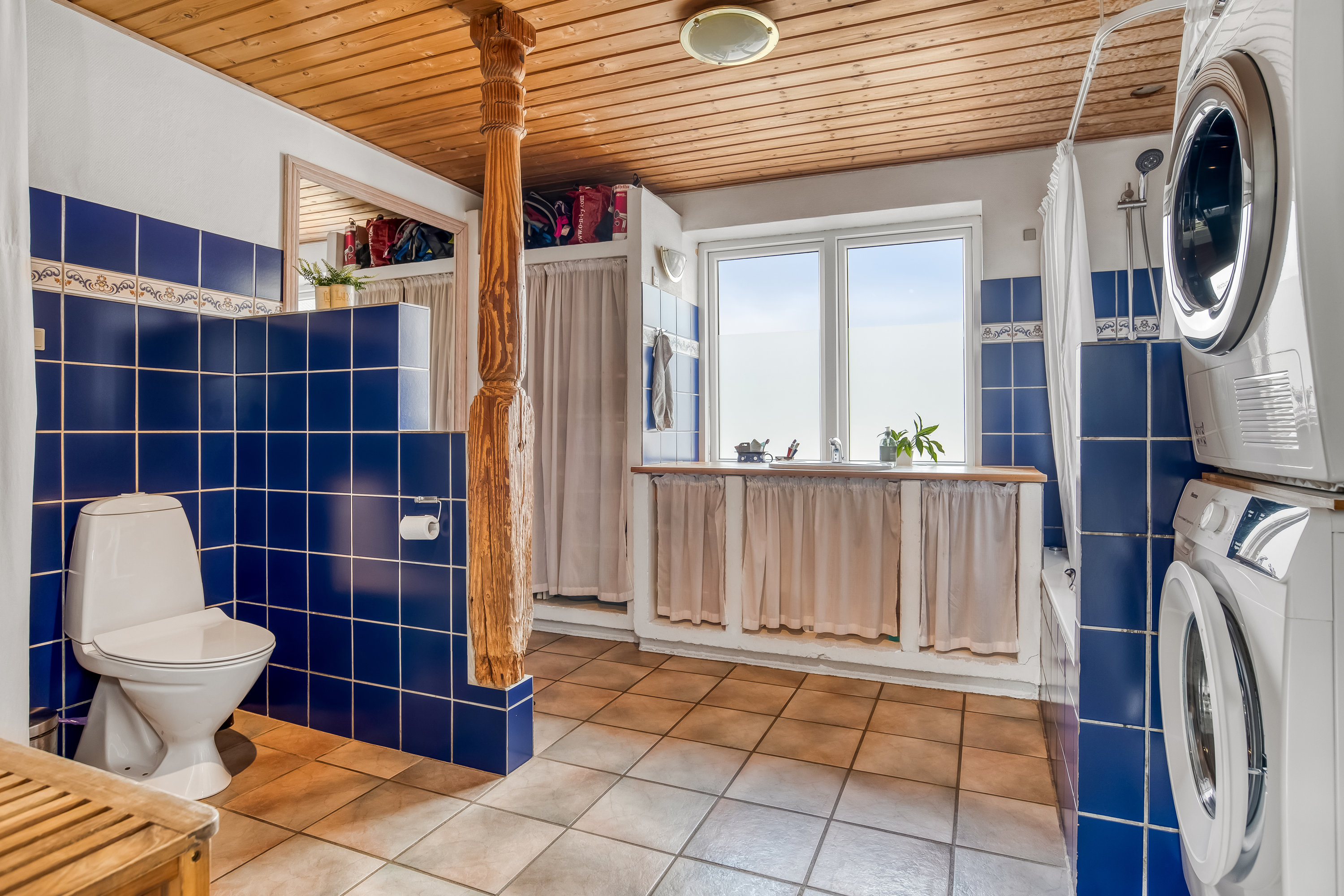 Fremhævet badeværelse billede i fuldskærmstilstand. Billede af Ejsingholmvej 27, Ejsingholm, 7830 Vinderup