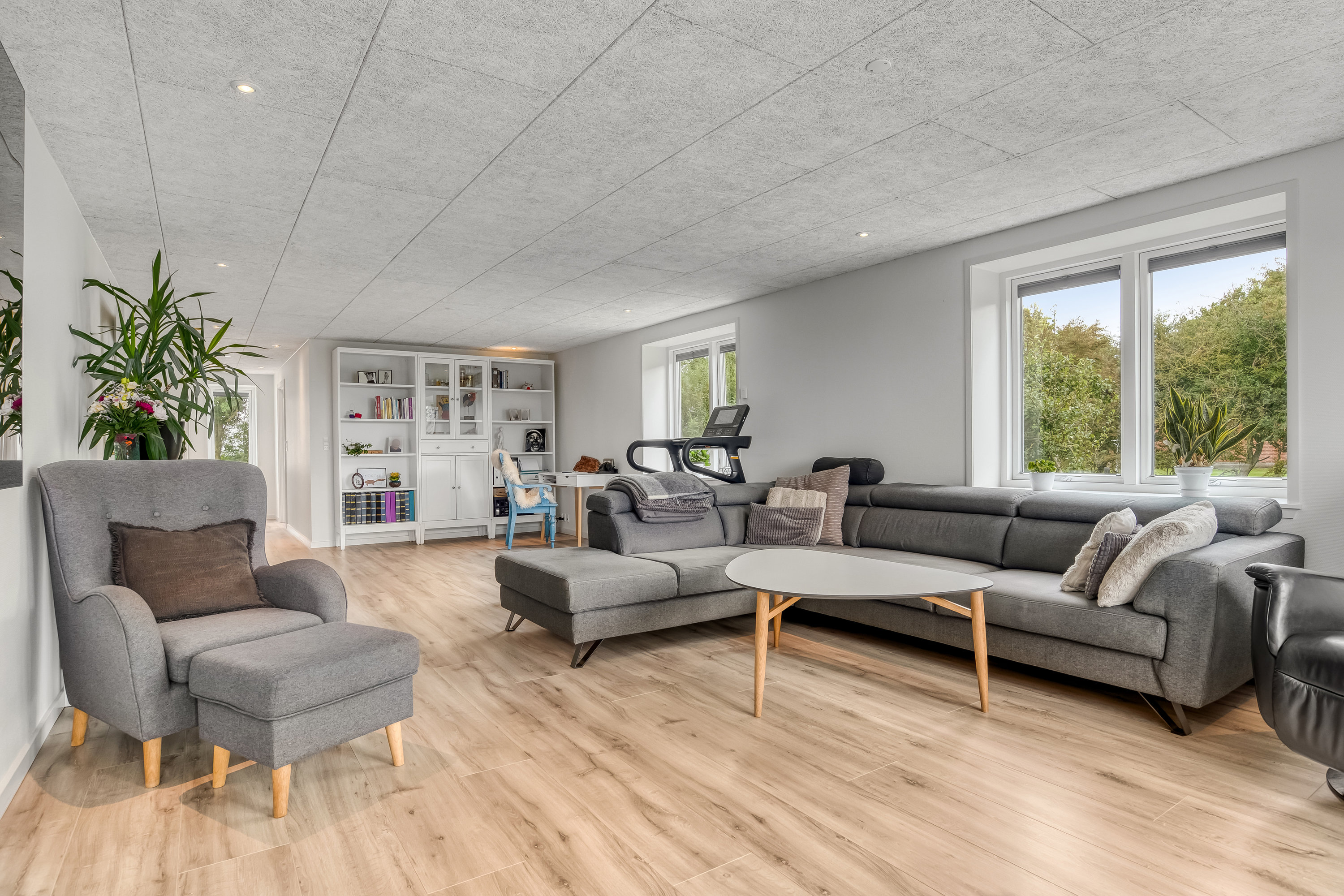 Fremhævet stue billede i fuldskærmstilstand. Billede af Ejsingholmvej 27, Ejsingholm, 7830 Vinderup