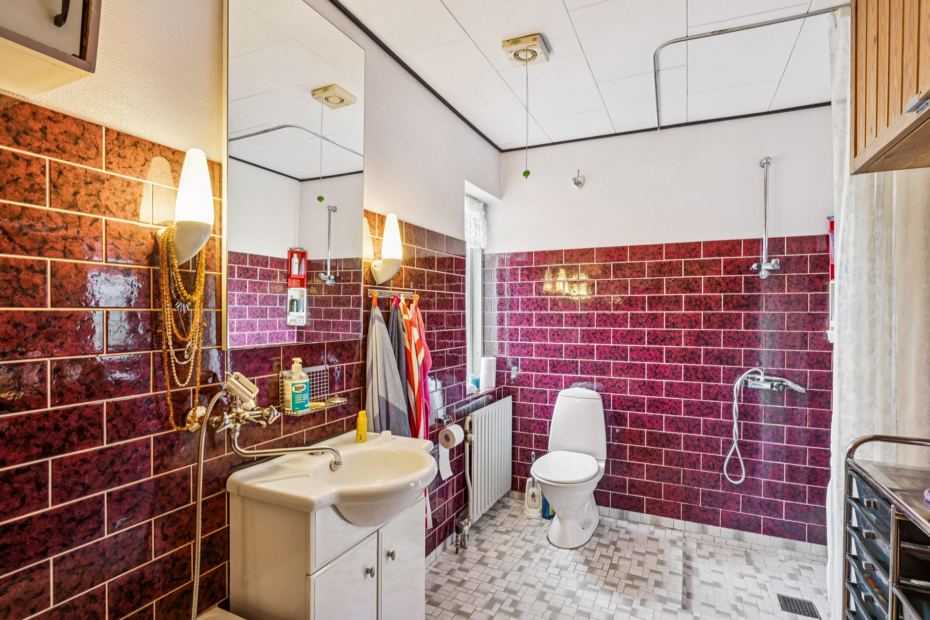 Fremhævet  billede i fuldskærmstilstand. Billede af Kirkebakken 19, Sdr. Vinge, 8860 Ulstrup