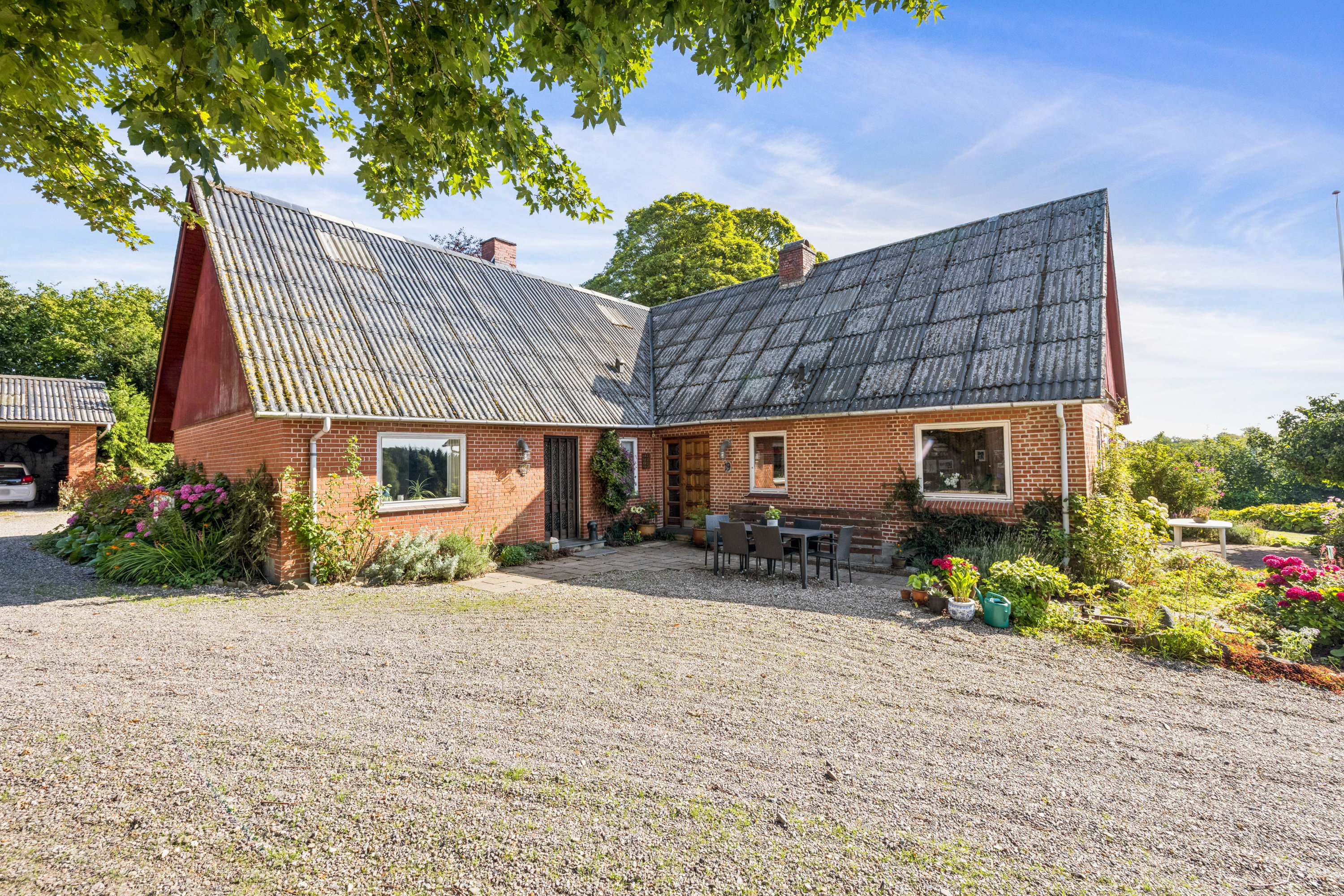 Fremhævet  billede i fuldskærmstilstand. Billede af Kirkebakken 19, Sdr. Vinge, 8860 Ulstrup