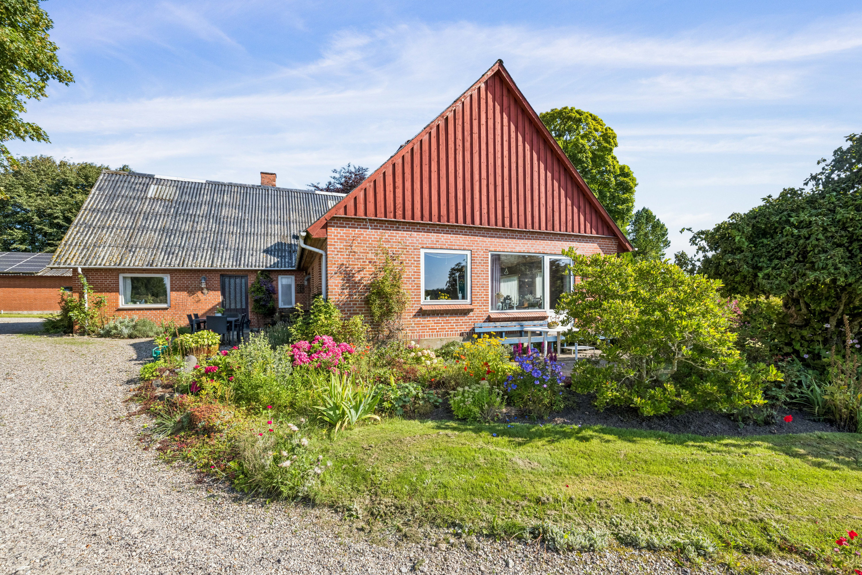 Fremhævet  billede i fuldskærmstilstand. Billede af Kirkebakken 19, Sdr. Vinge, 8860 Ulstrup