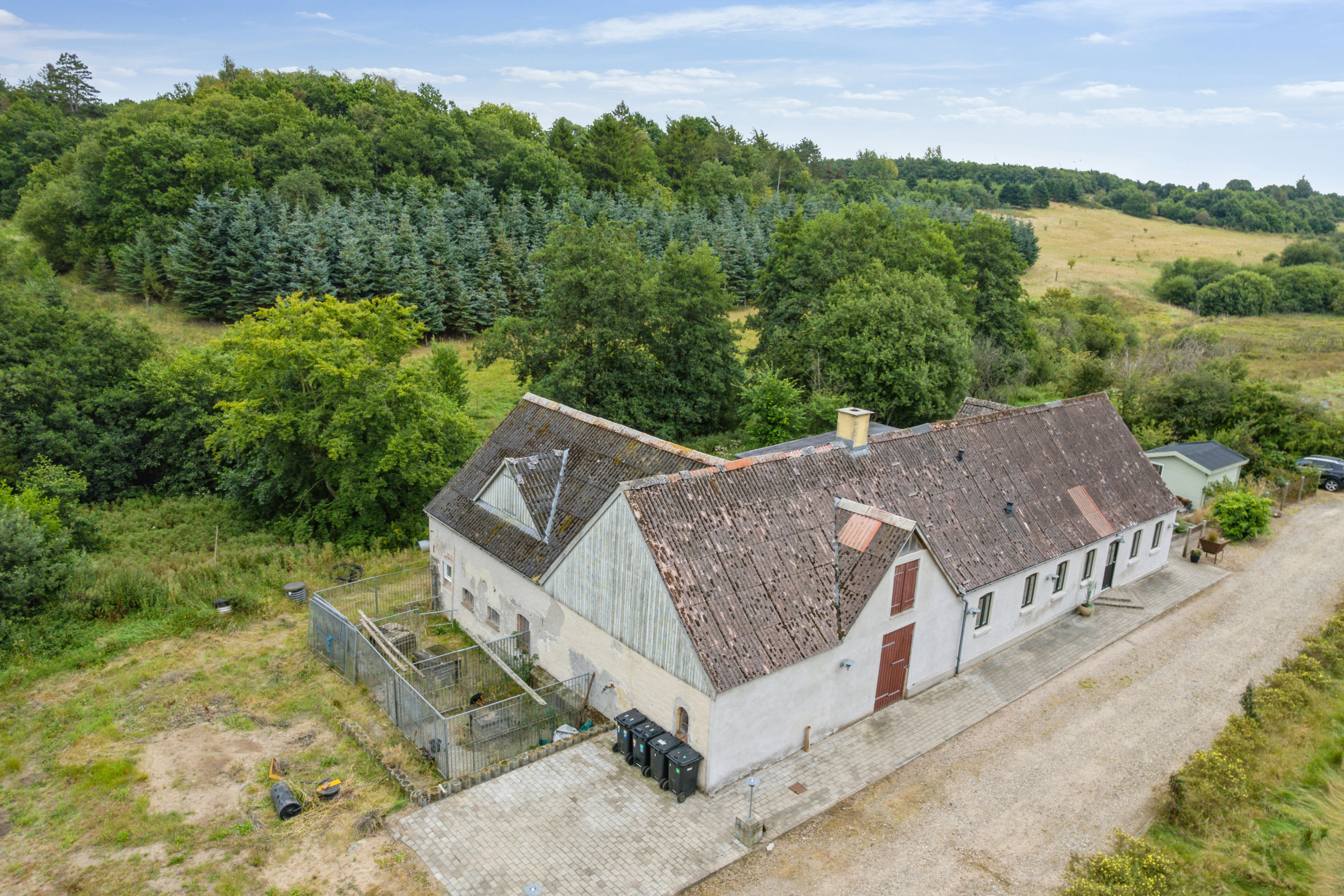 Fremhævet  billede i fuldskærmstilstand. Billede af Løgstørvej 42, 8831 Løgstrup