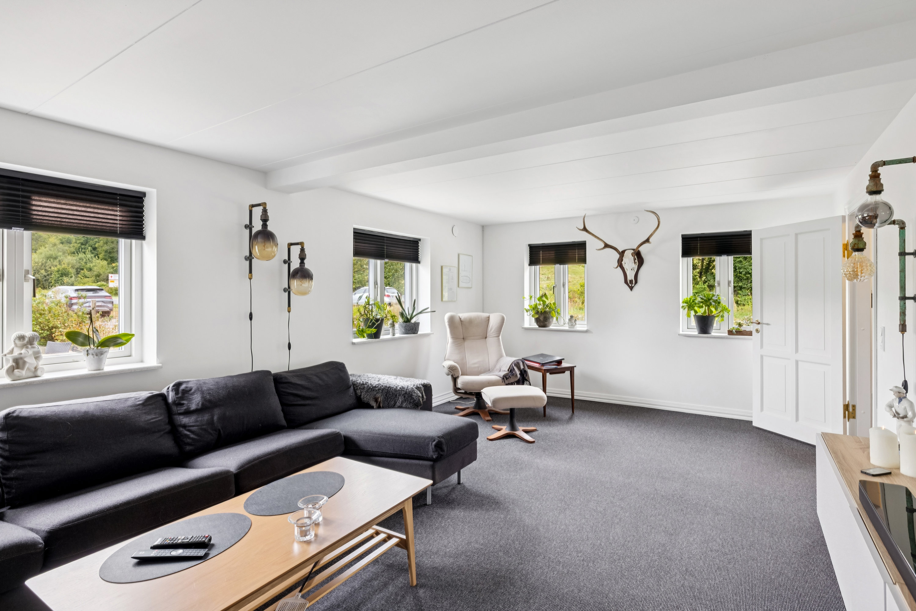 Fremhævet  billede i fuldskærmstilstand. Billede af Løgstørvej 42, 8831 Løgstrup