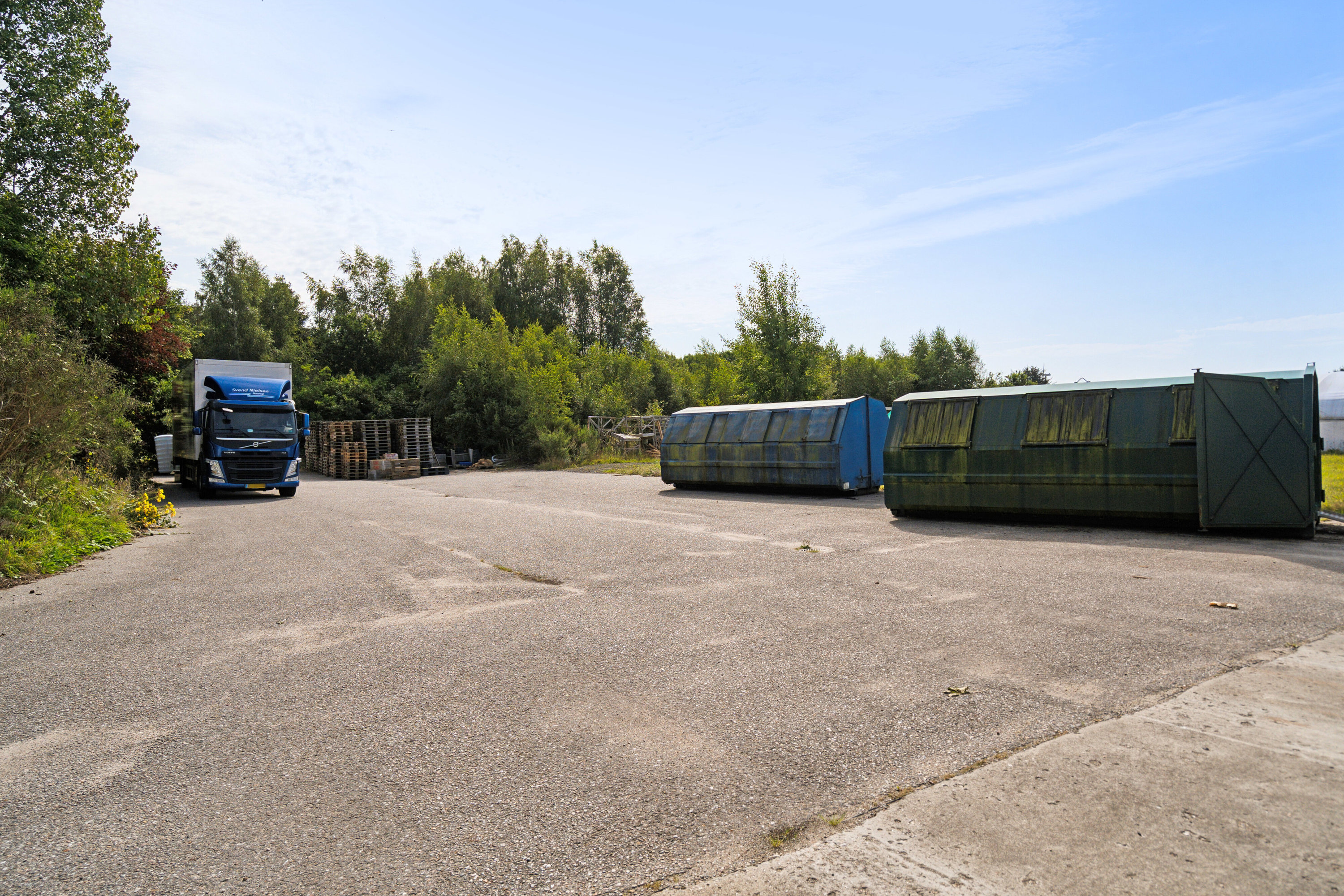 Fremhævet udendørs billede i fuldskærmstilstand. Billede af Neversvej 40, 5690 Tommerup