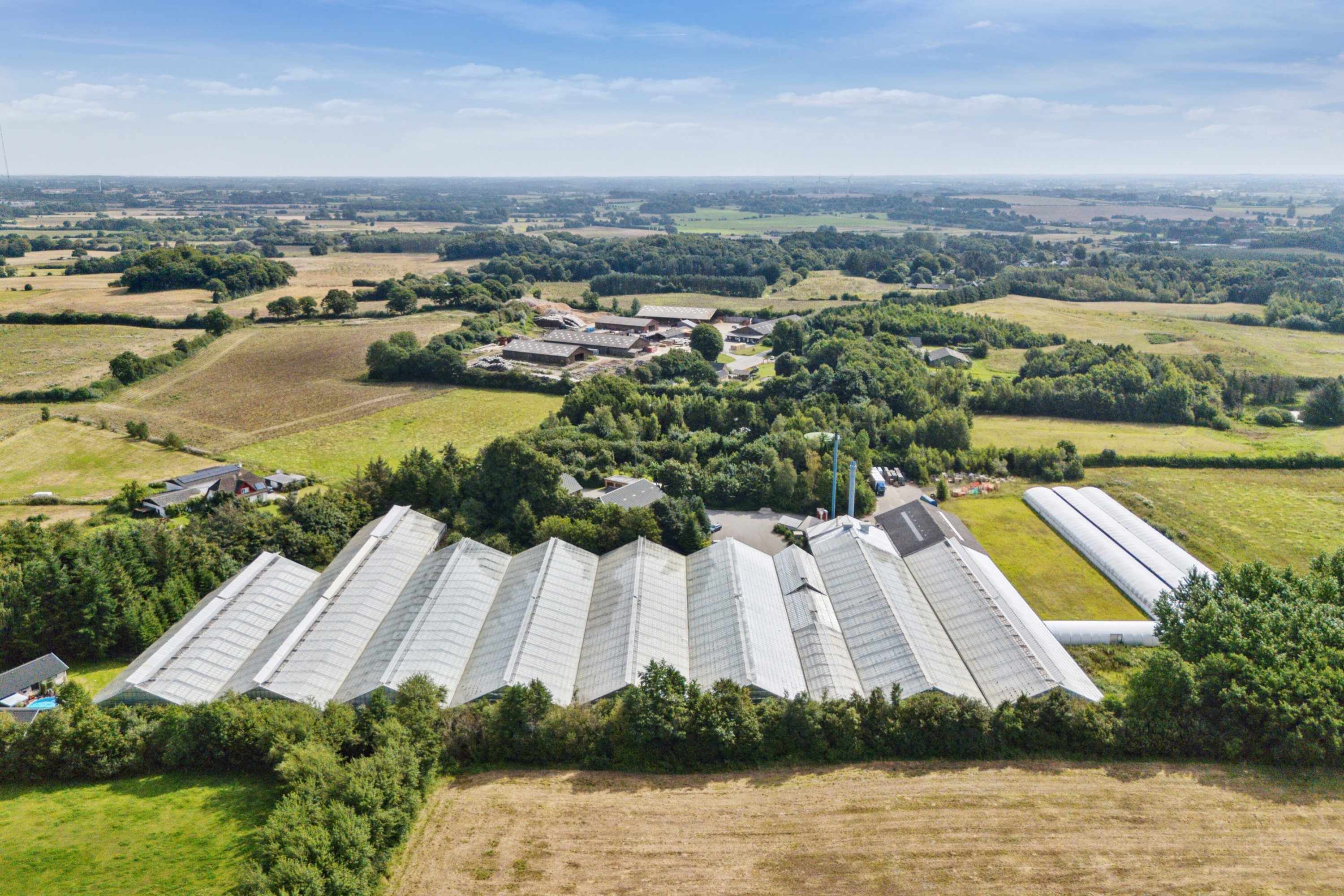 Fremhævet luftfoto billede i fuldskærmstilstand. Billede af Neversvej 40, 5690 Tommerup