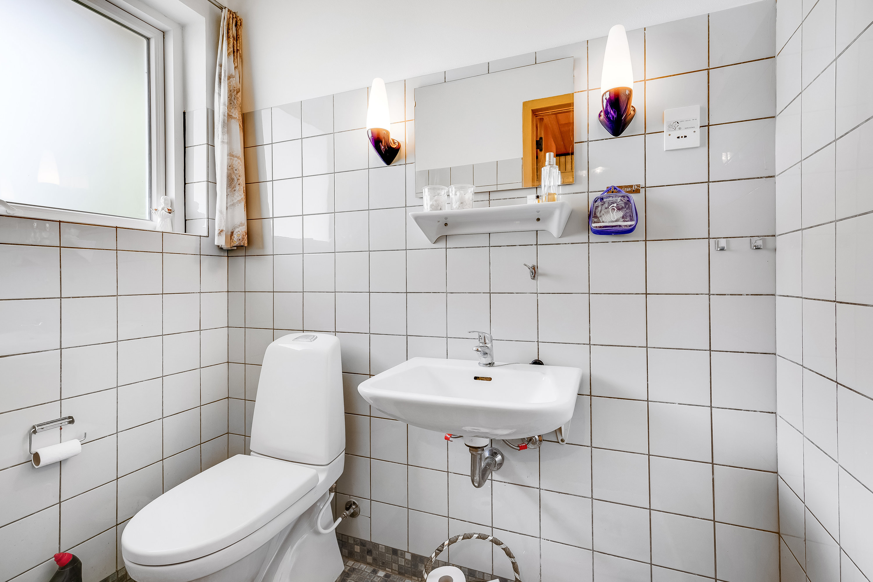 Fremhævet toilet billede i fuldskærmstilstand. Billede af Del af Mosebyvej 34, 7500 Holstebro