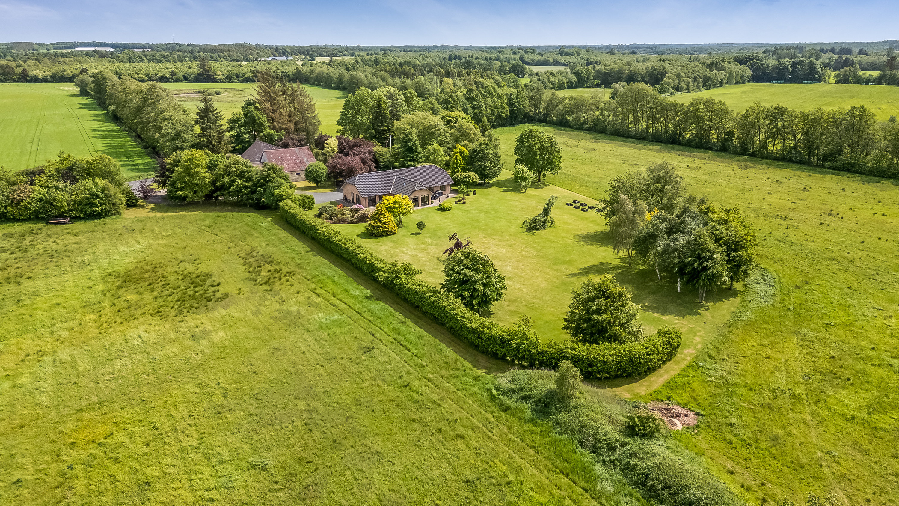 Miniaturebillede 2: luftfoto. Billede af Birkemosevej 10 Udstykning, Karstoft, 6933 Kibæk