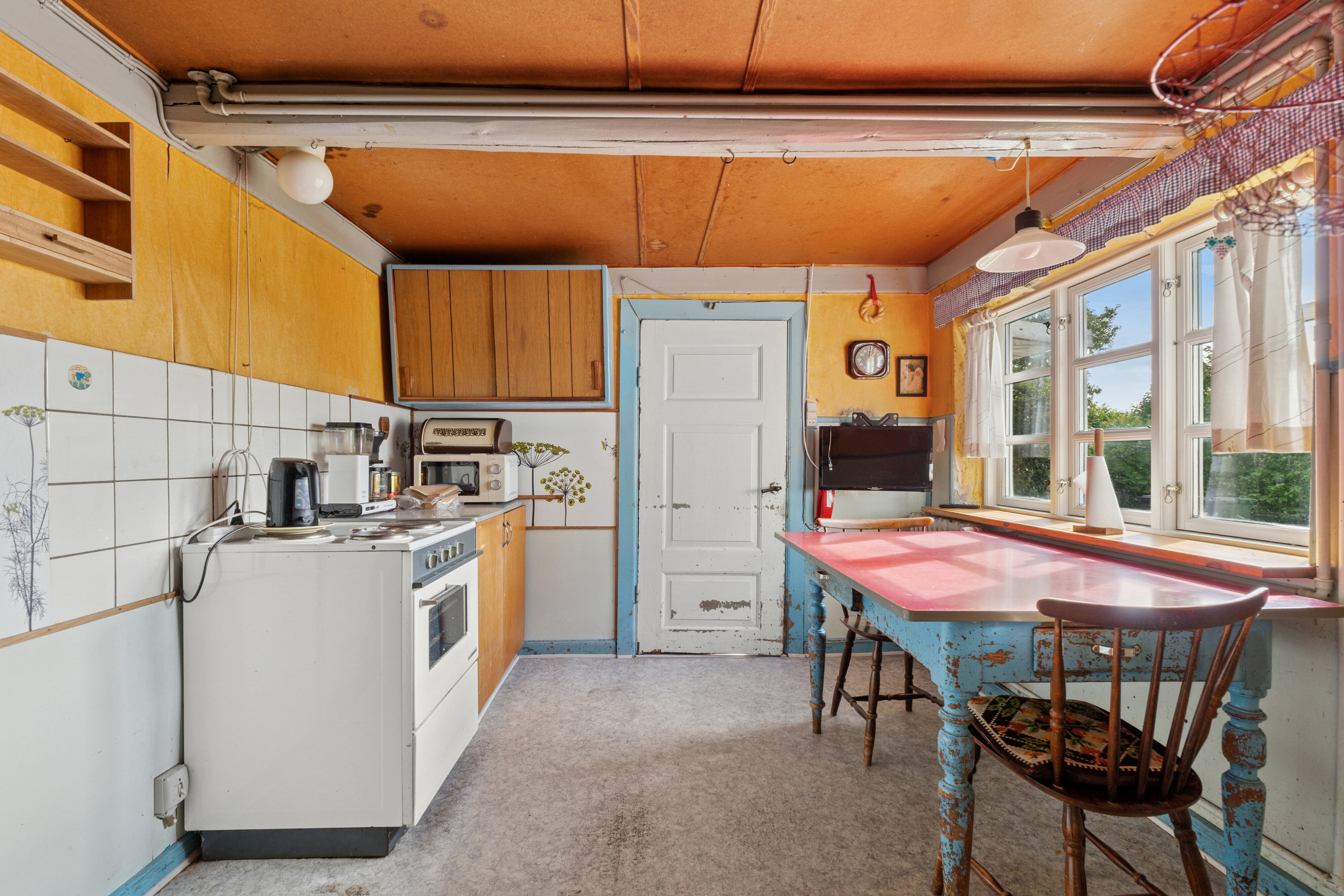 Fremhævet køkken billede i fuldskærmstilstand. Billede af Toftevej 8, V Hæsinge, 5672 Broby