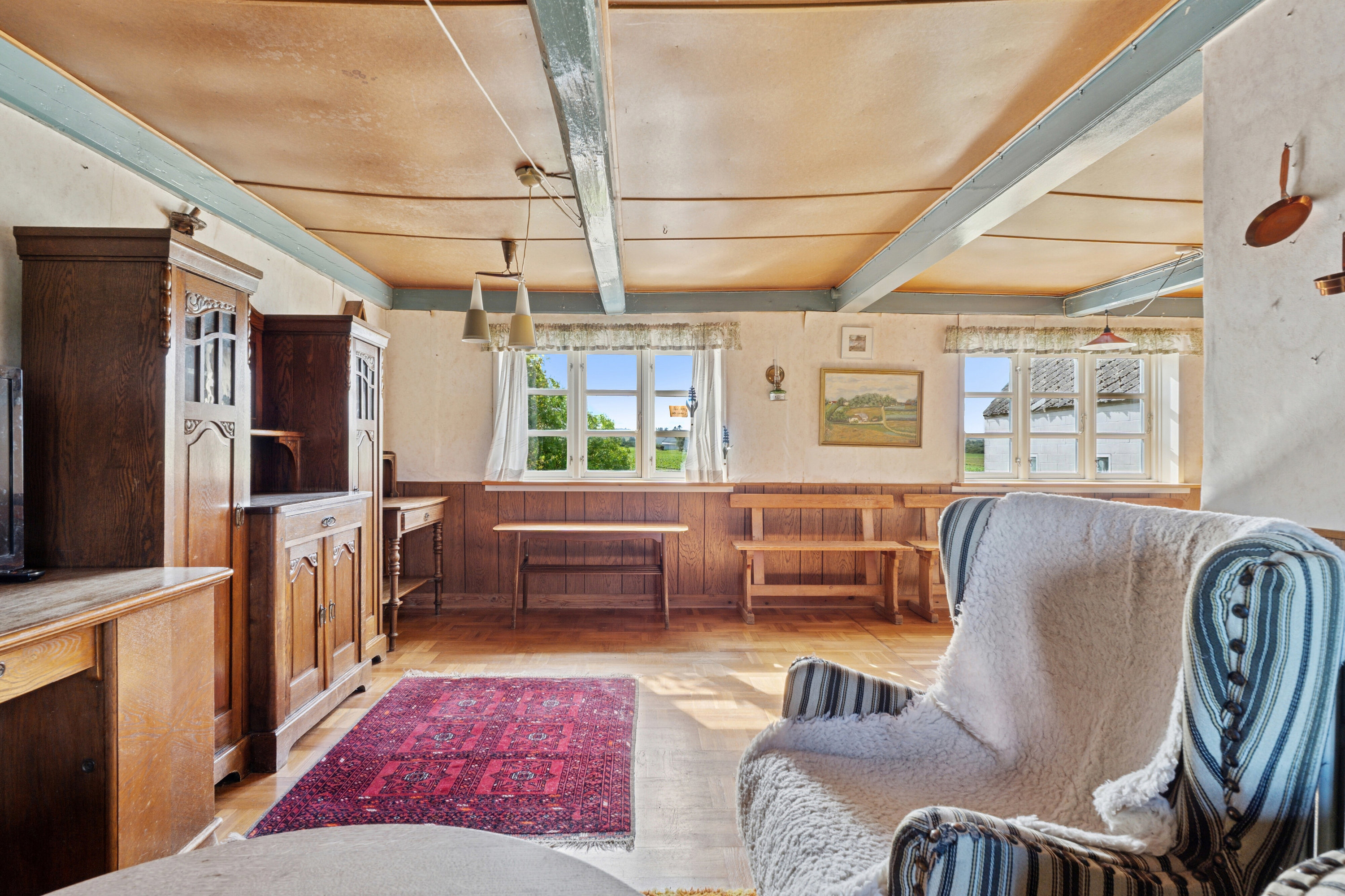 Fremhævet stue billede i fuldskærmstilstand. Billede af Toftevej 8, V Hæsinge, 5672 Broby