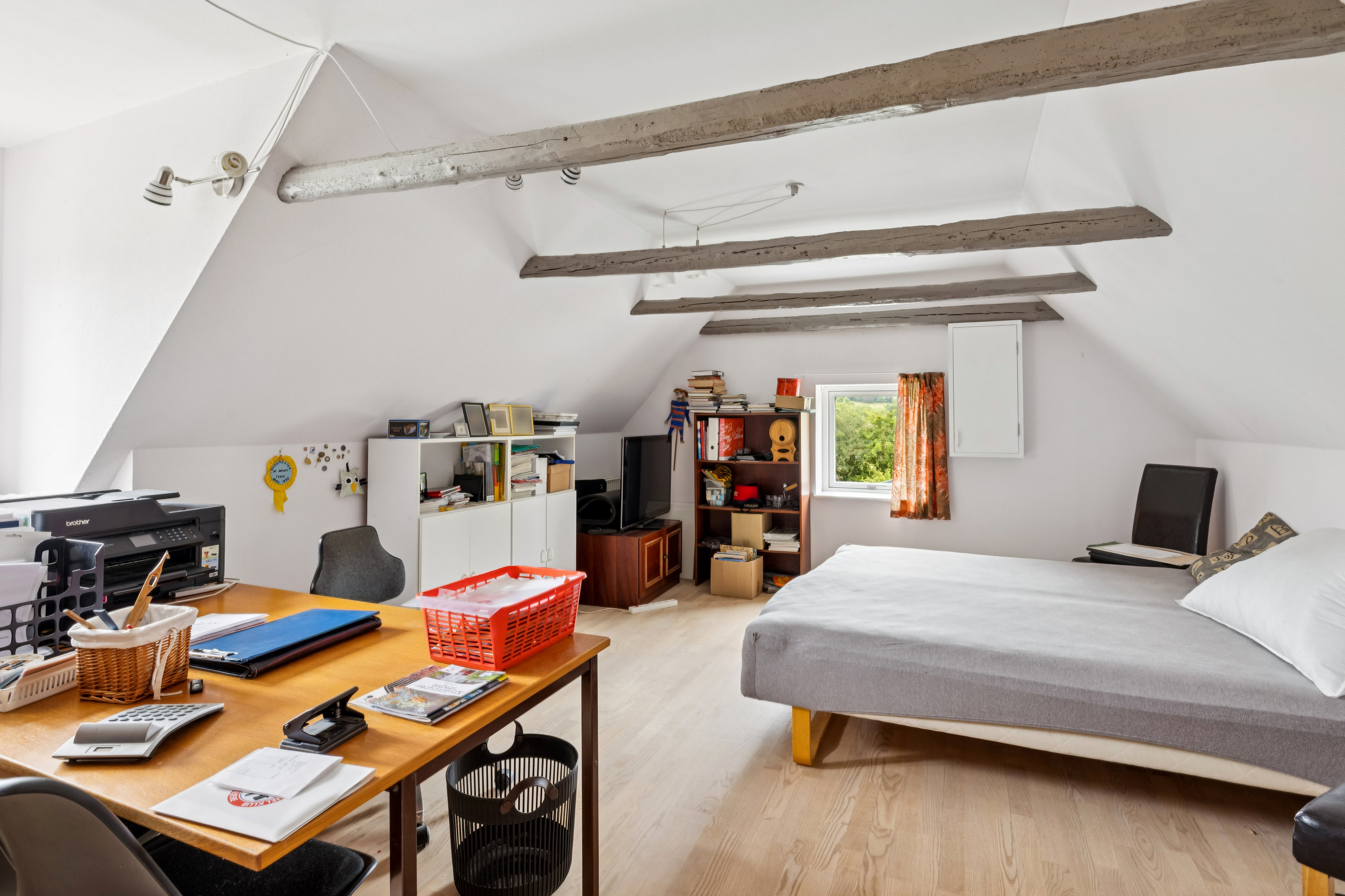 Fremhævet  billede i fuldskærmstilstand. Billede af Løgstørvej 42, 8831 Løgstrup