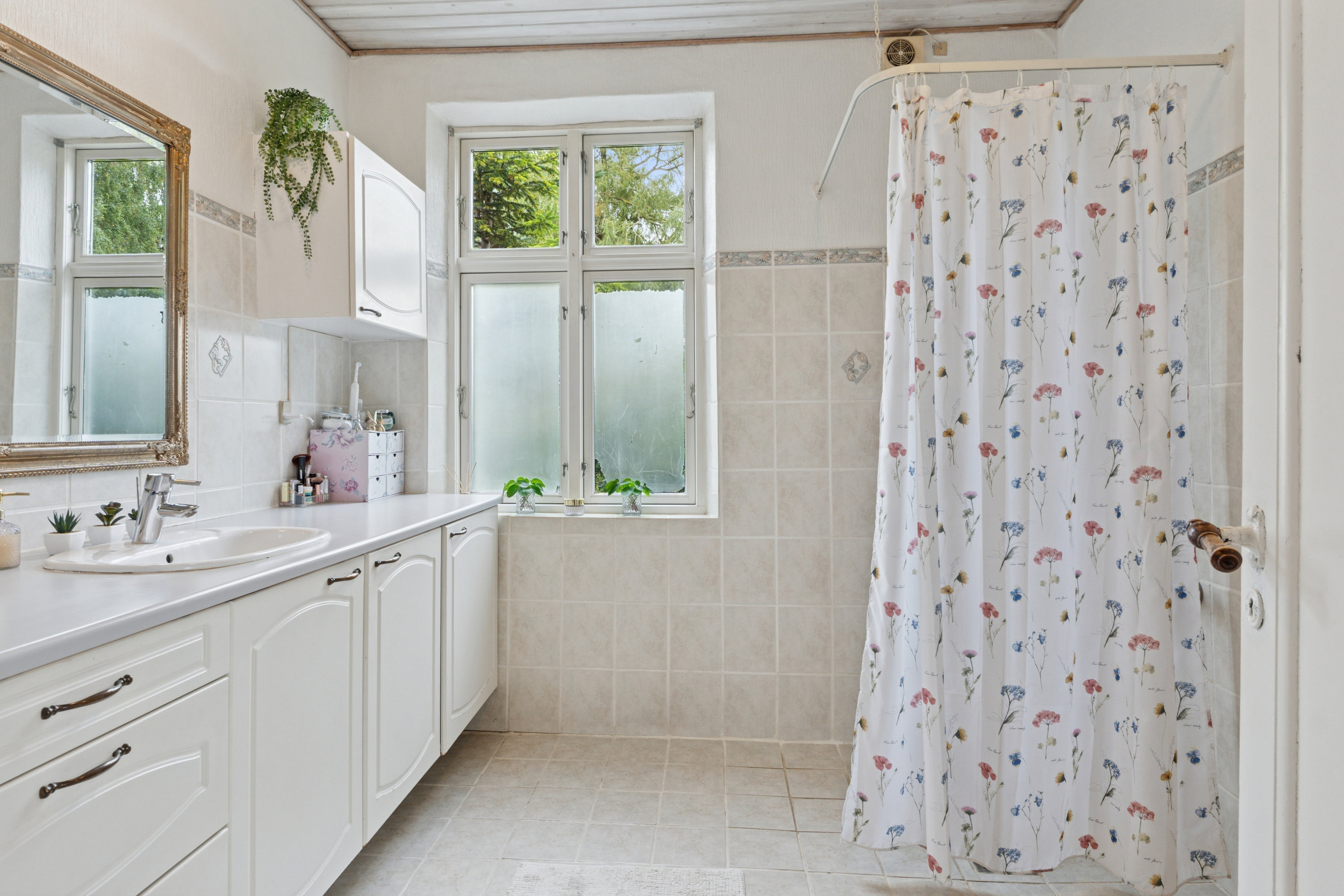 Fremhævet  billede i fuldskærmstilstand. Billede af Gaabensevej 241, Bruntofte, 4800 Nykøbing F