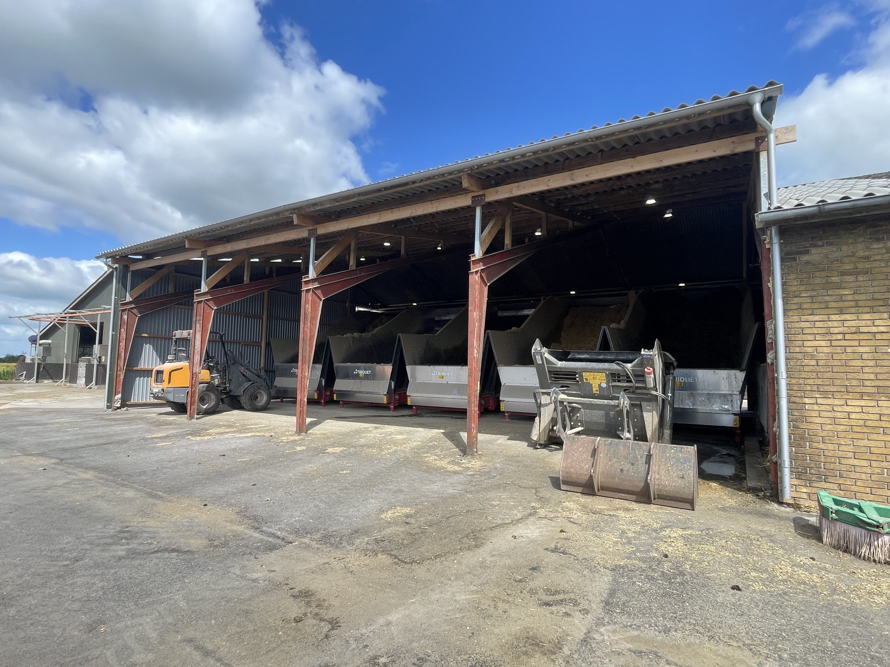 Fremhævet påslag til automatisk fodersystem billede i fuldskærmstilstand. Billede af Åbølvej 16, 6372 Bylderup-Bov