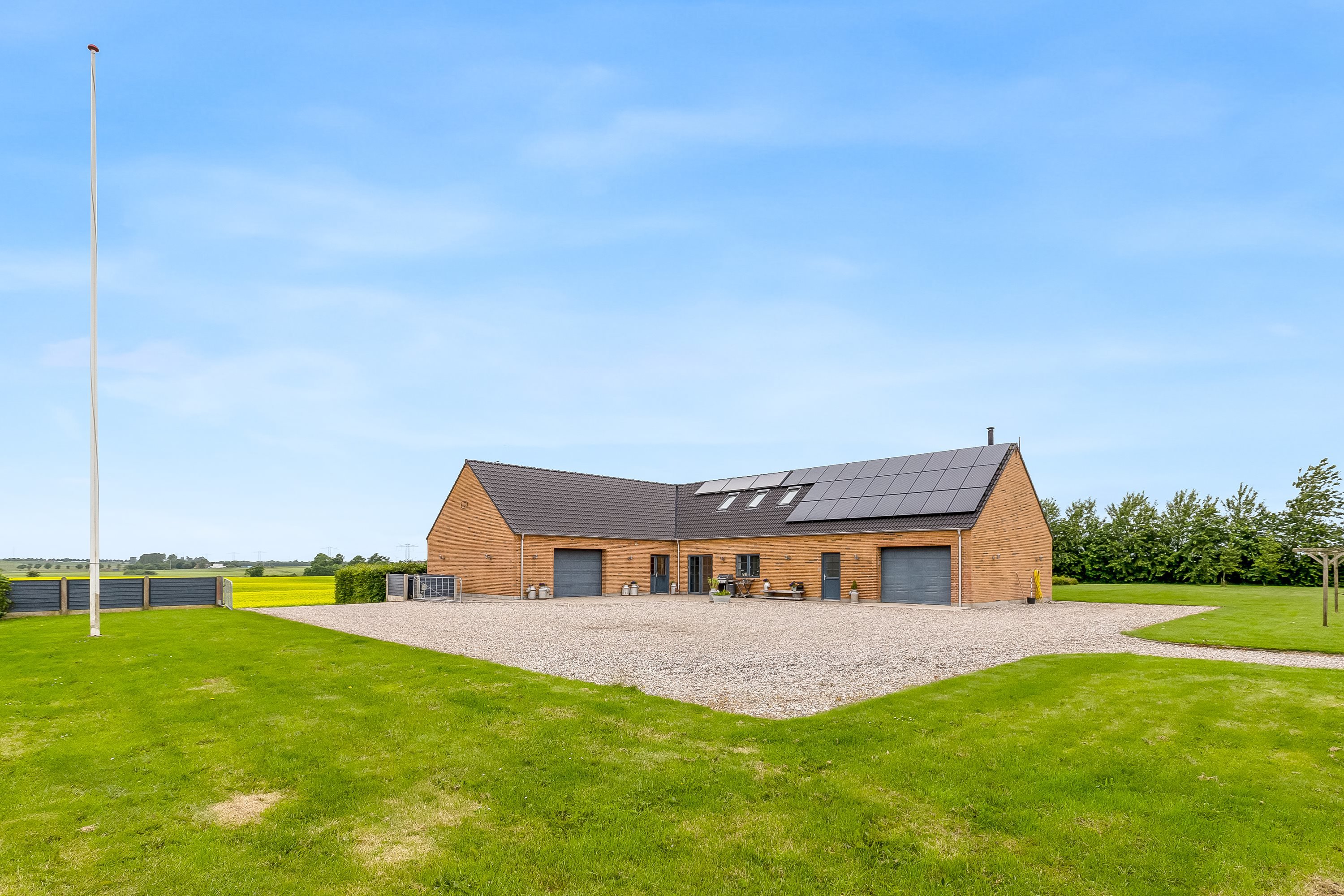 Fremhævet  billede i fuldskærmstilstand. Billede af Kyllinghusvej 1, Sdr Hvam, 7500 Holstebro