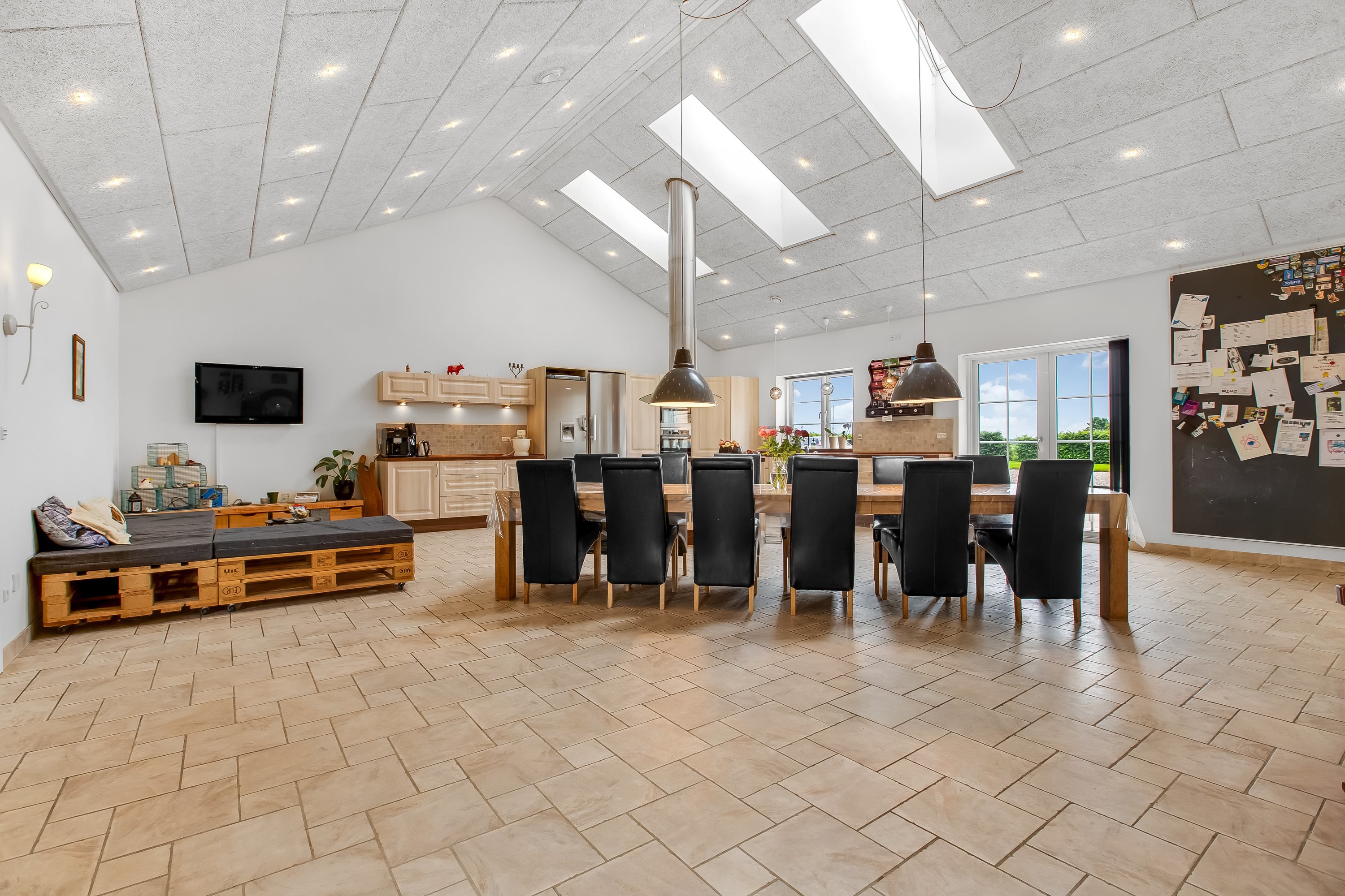 Fremhævet  billede i fuldskærmstilstand. Billede af Kyllinghusvej 1, Sdr Hvam, 7500 Holstebro