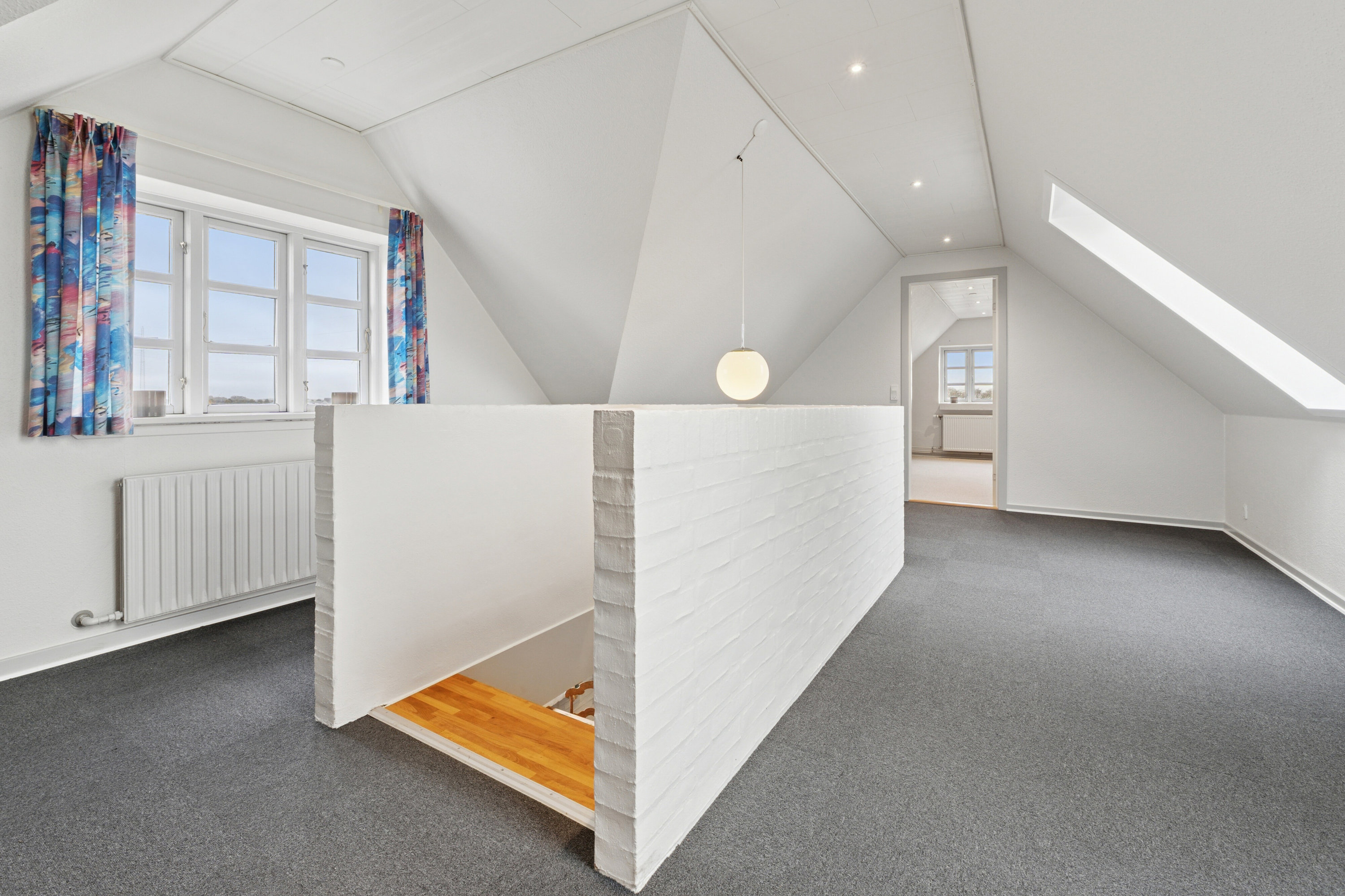 Fremhævet værelse billede i fuldskærmstilstand. Billede af Hovedvejen 18, Rynkeby, 5750 Ringe