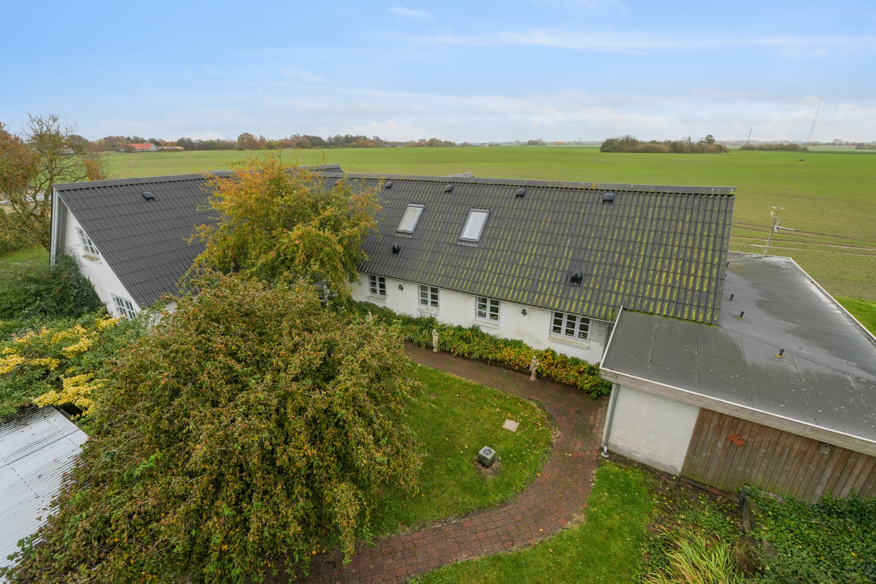 Fremhævet udsigt fra toppen billede i fuldskærmstilstand. Billede af Hovedvejen 18, Rynkeby, 5750 Ringe