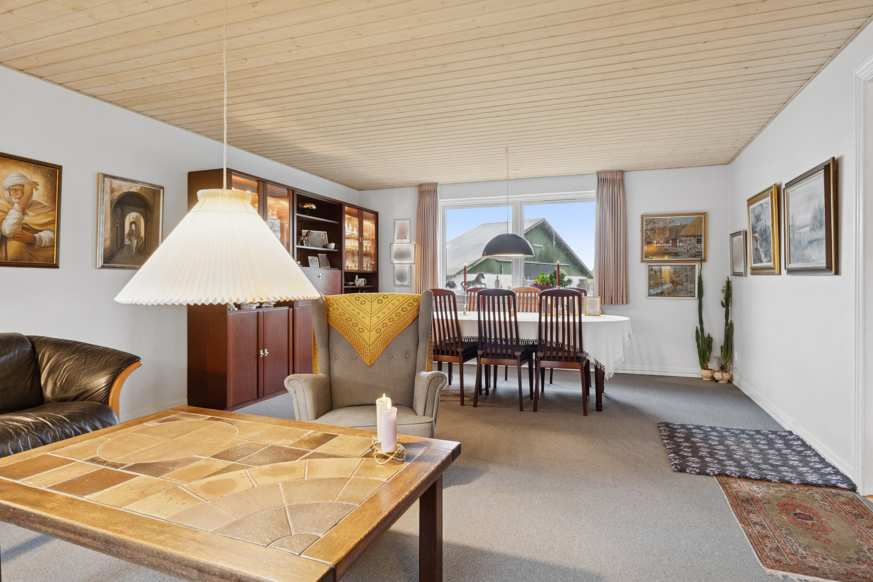 Fremhævet spisestue billede i fuldskærmstilstand. Billede af Højstrupvej 24, 9750 Østervrå