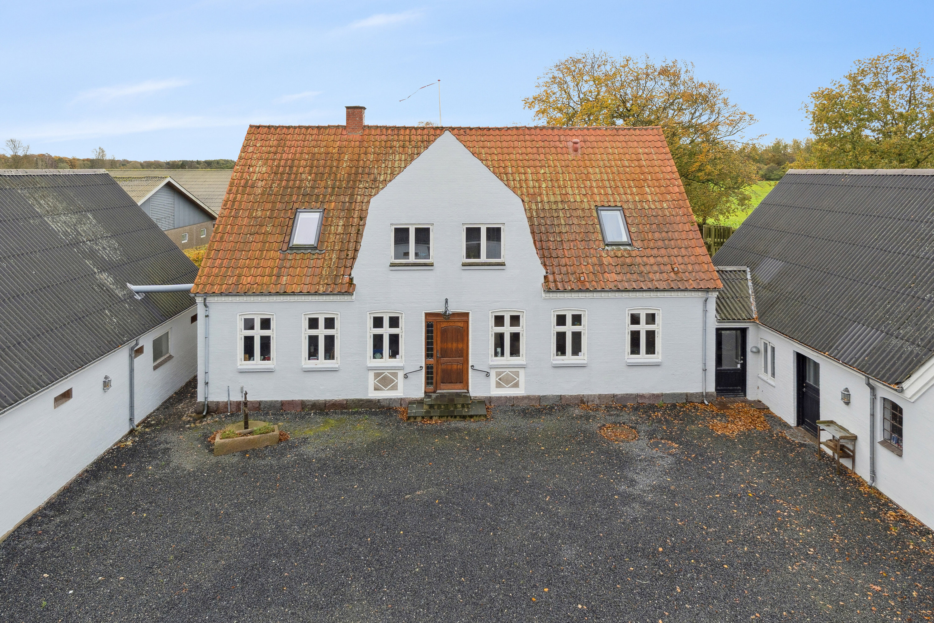 Miniaturebillede 1: set fra vejen. Billede af Åvej 6, 5550 Langeskov