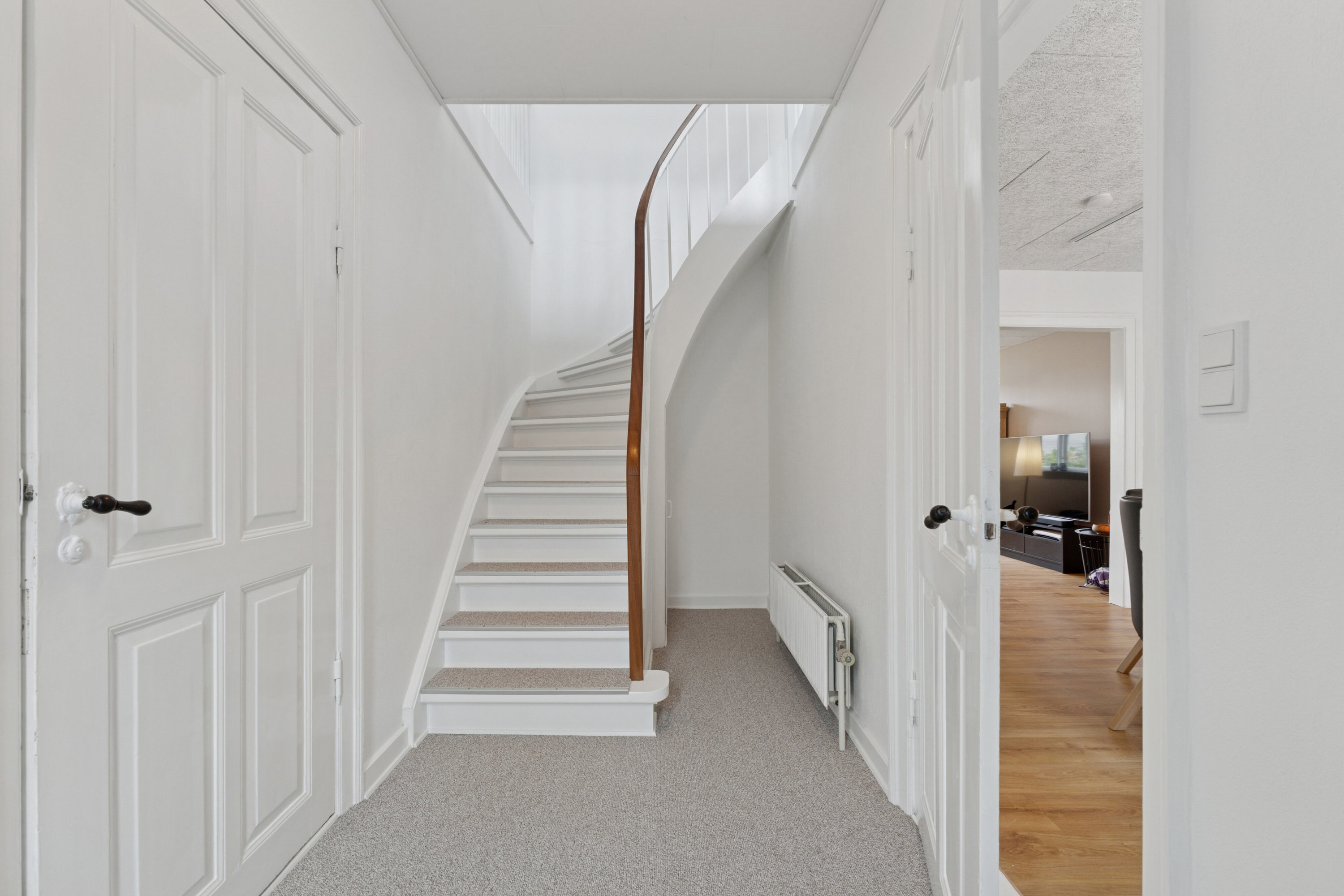 Fremhævet trappe billede i fuldskærmstilstand. Billede af Åvej 6, 5550 Langeskov