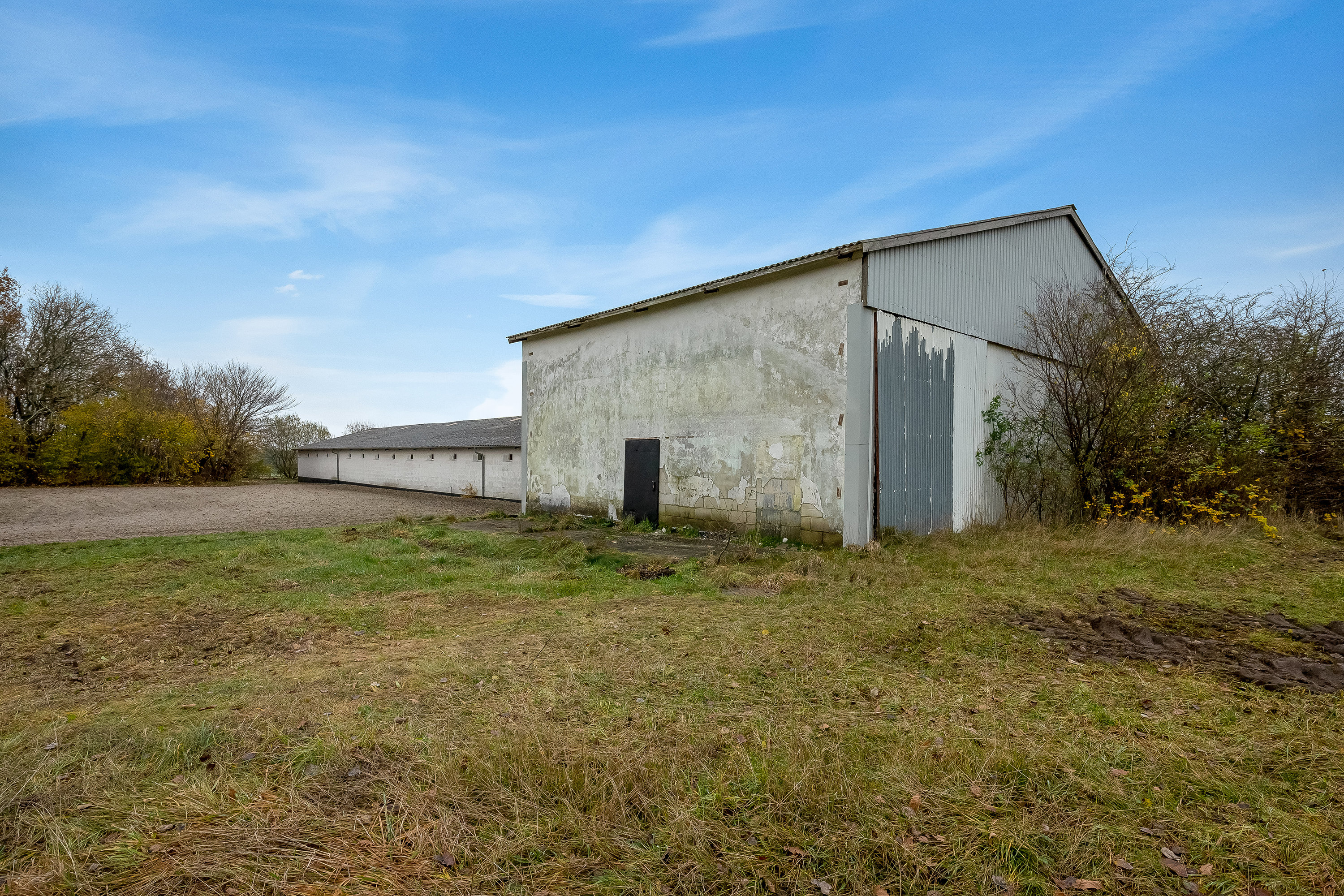 Fremhævet hal billede i fuldskærmstilstand. Billede af Skjernvej 211, Agerfeld, 7500 Holstebro