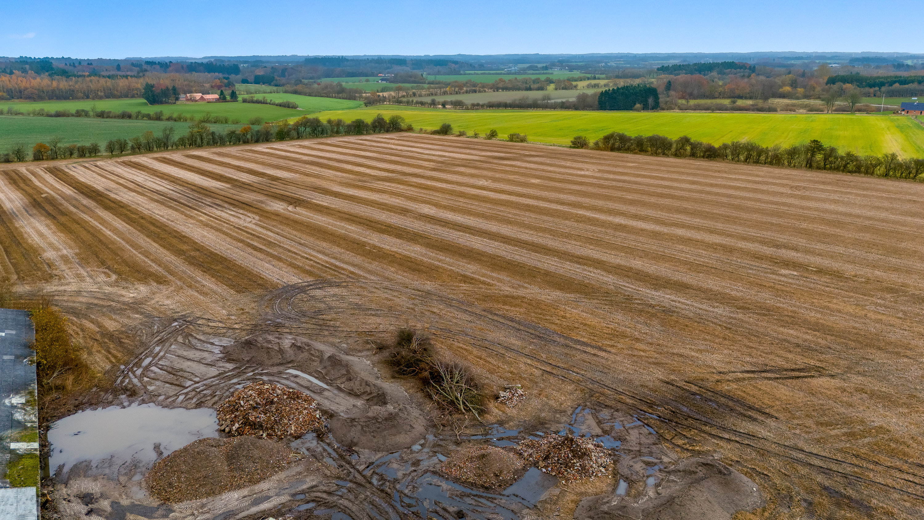 Fremhævet luftfoto billede i fuldskærmstilstand. Billede af Skjernvej 211, Agerfeld, 7500 Holstebro