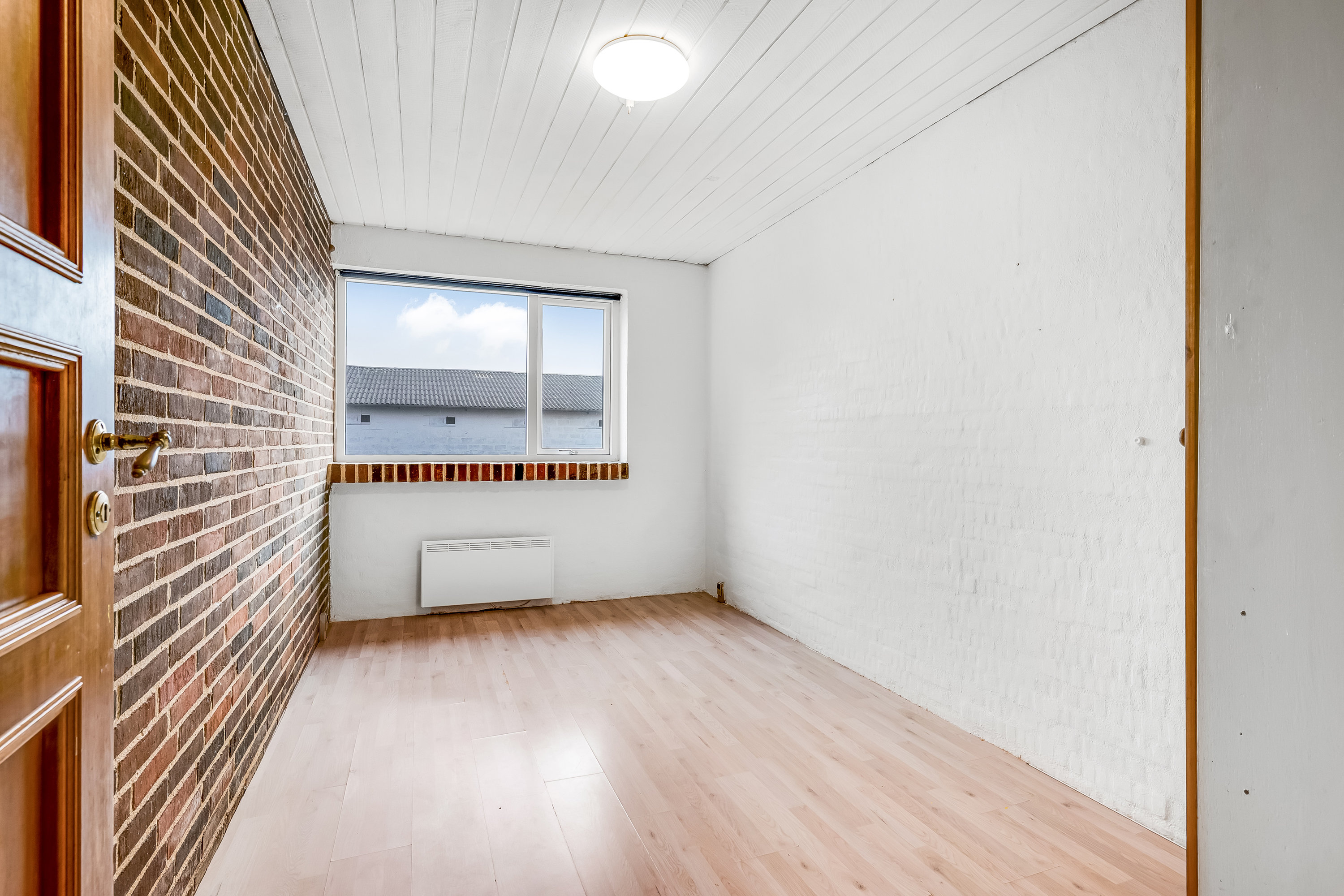 Fremhævet værelse billede i fuldskærmstilstand. Billede af Skjernvej 211, Agerfeld, 7500 Holstebro