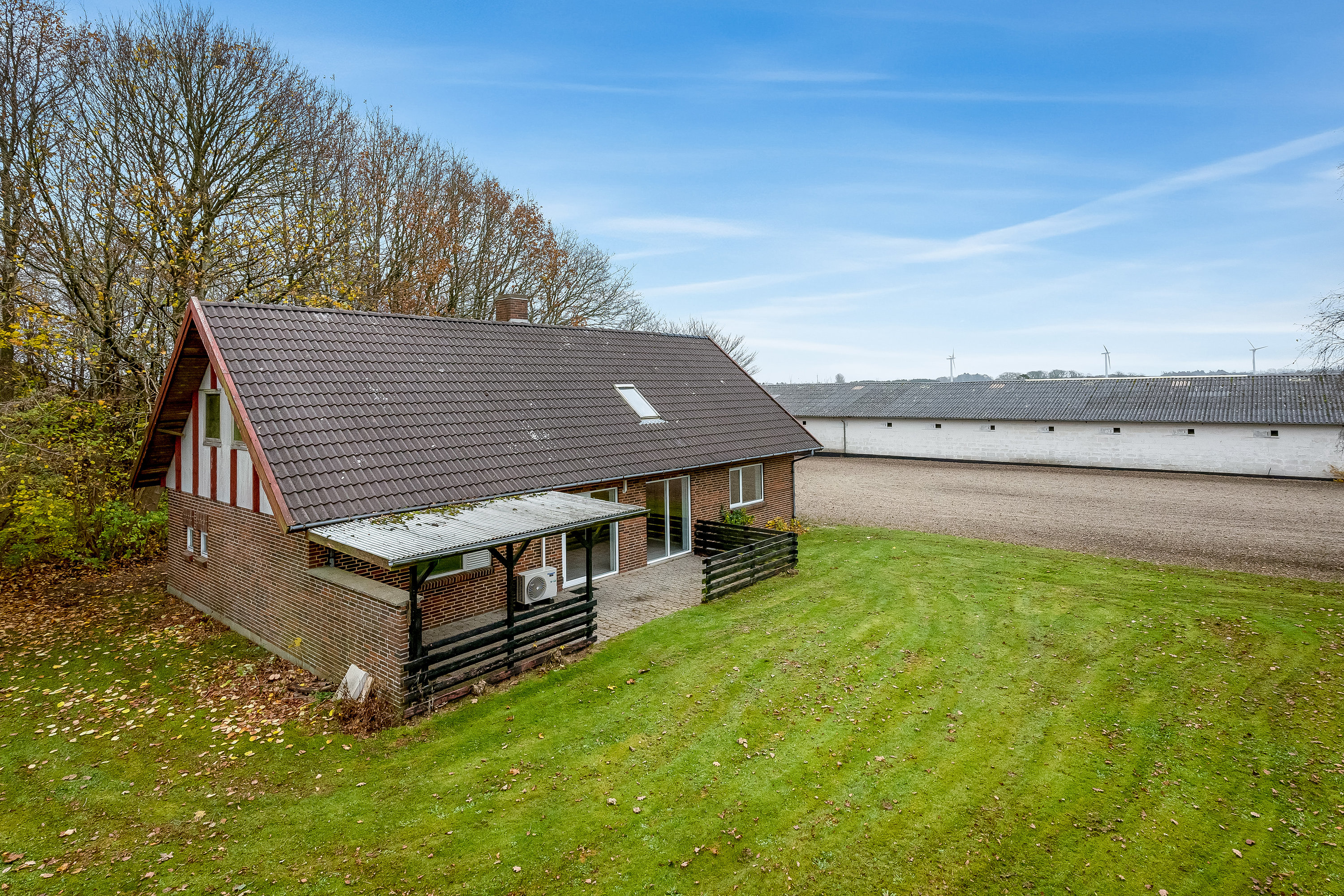 Landejendom: Ejendommen på Skjernvej 211, Agerfeld, 7500 Holstebro