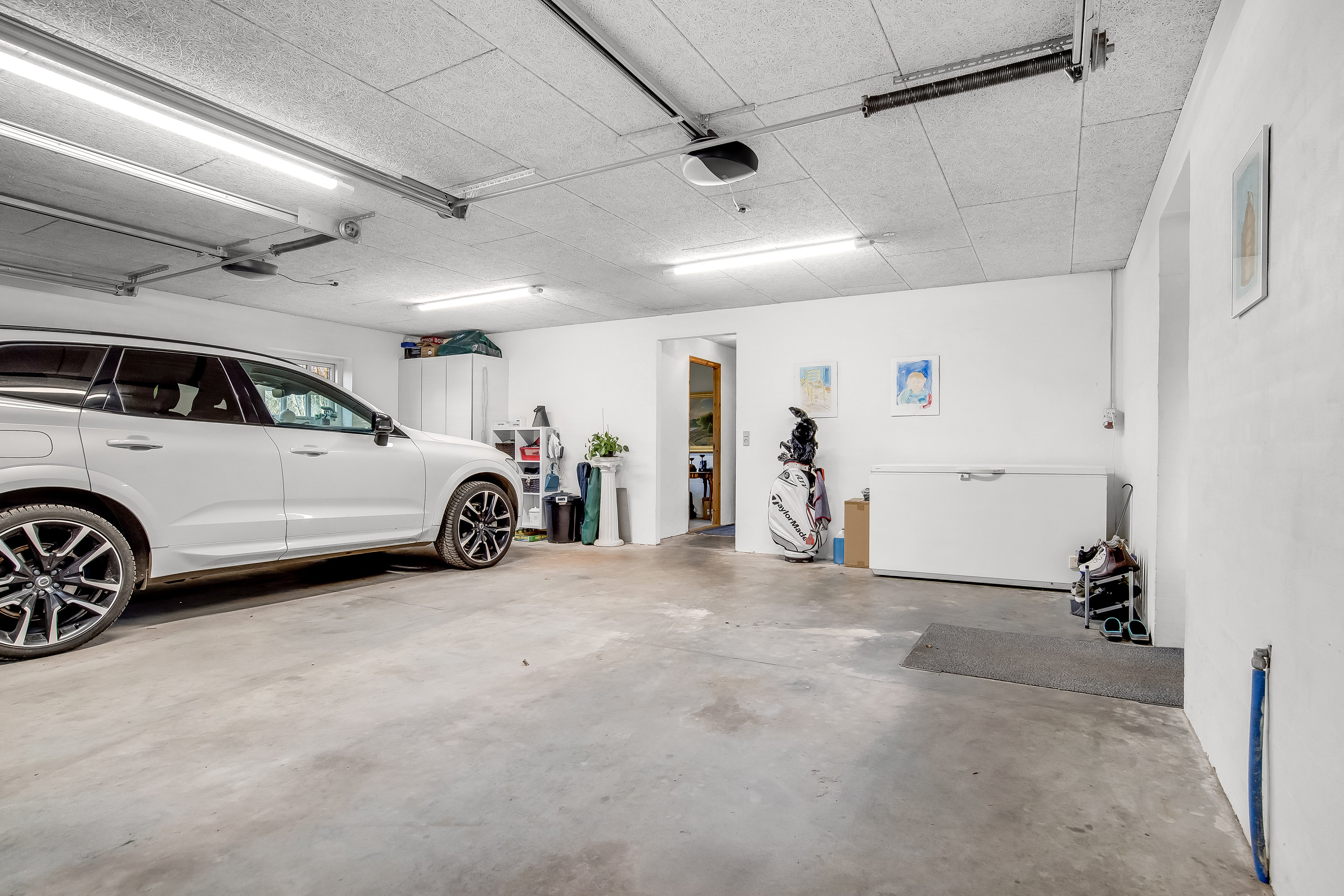 Fremhævet garage billede i fuldskærmstilstand. Billede af Meldmosevej 5, Møborg, 7660 Bækmarksbro